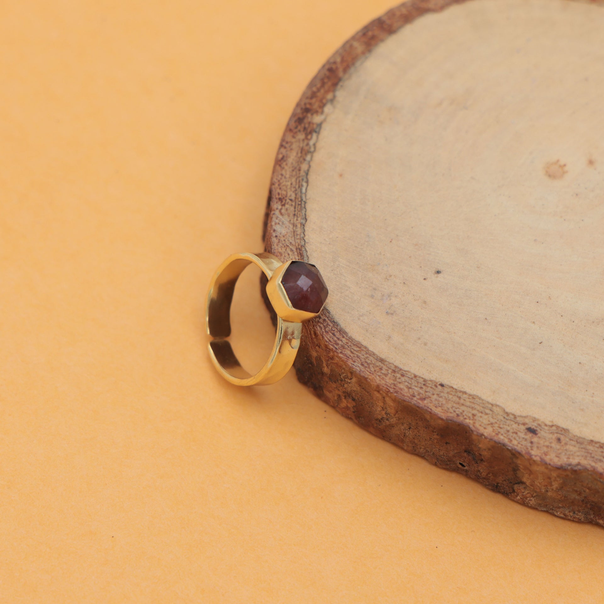 Dua Handmade Strawberry Quartz Hexagon Ring 7mm – Brown Adjustable Gold-Plated Modern Gemstone Jewelry