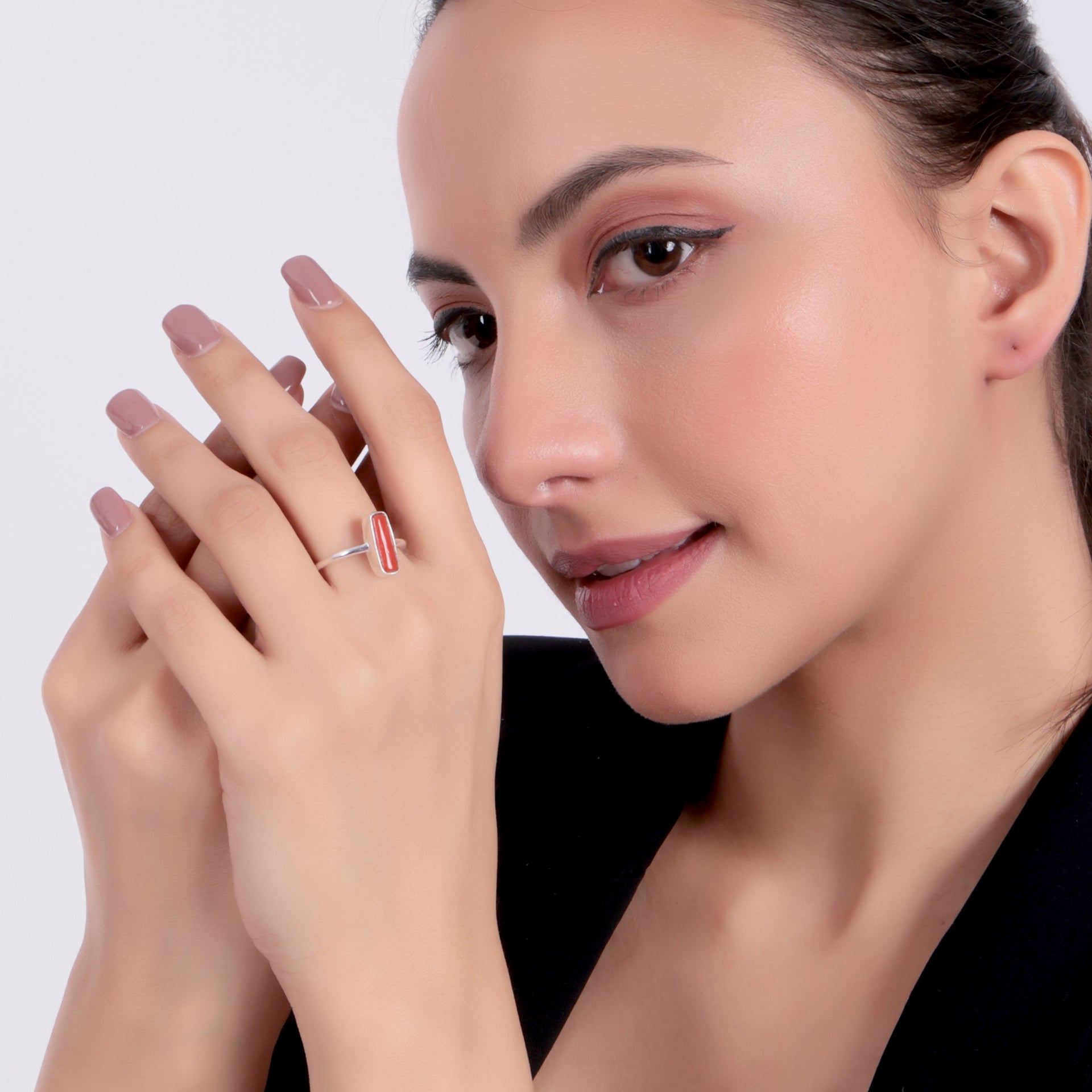 Dua Handmade Coral Moonga Capsule Ring 5x13mm – Red Adjustable Silver-Plated Birthstone - Raashi Ratan Ring for Women & Girls