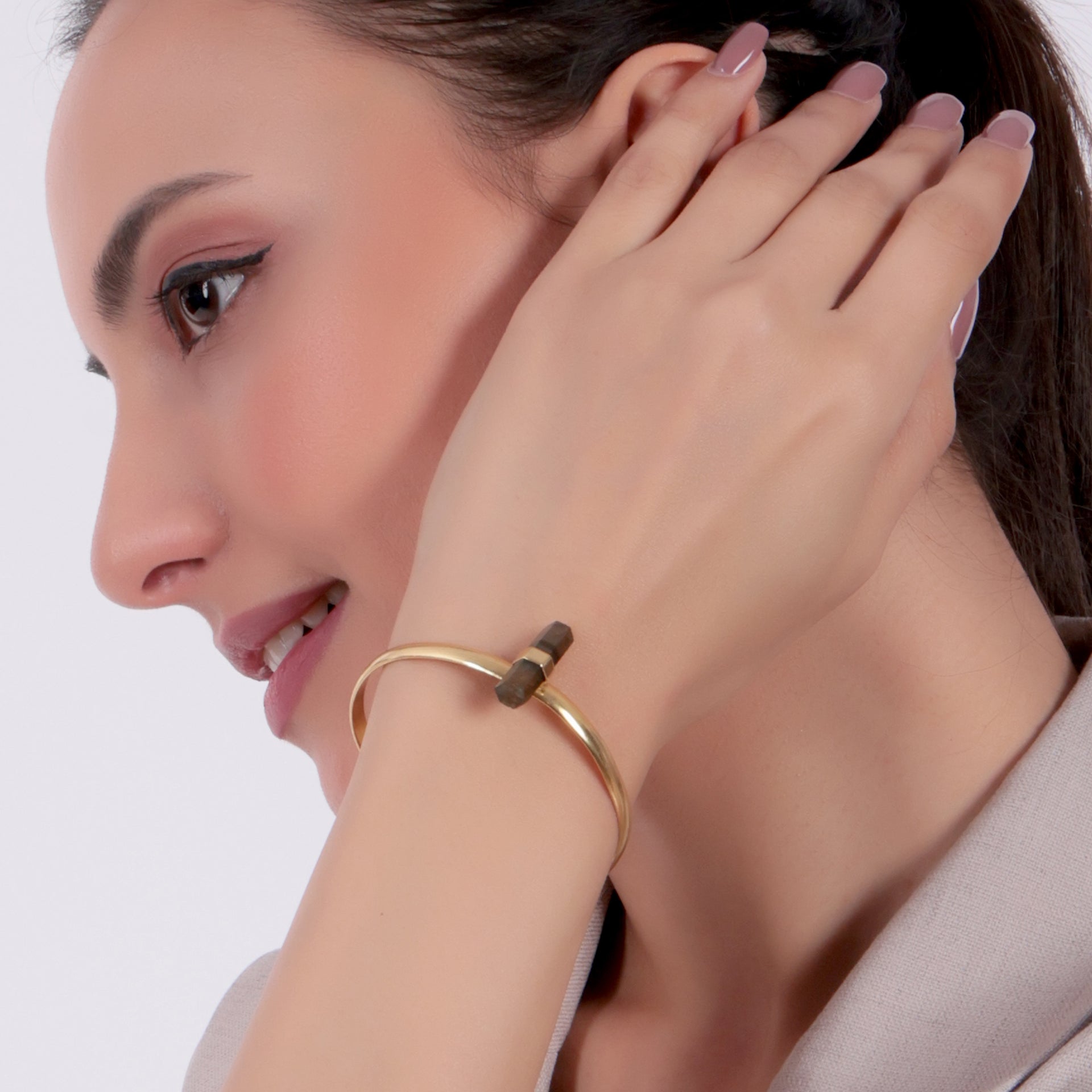 Dua Handmade Labradorite Pencil Bracelet – Natural 6x20mm Labradorite Stick Cut Gemstone Energy Healing Jewelry