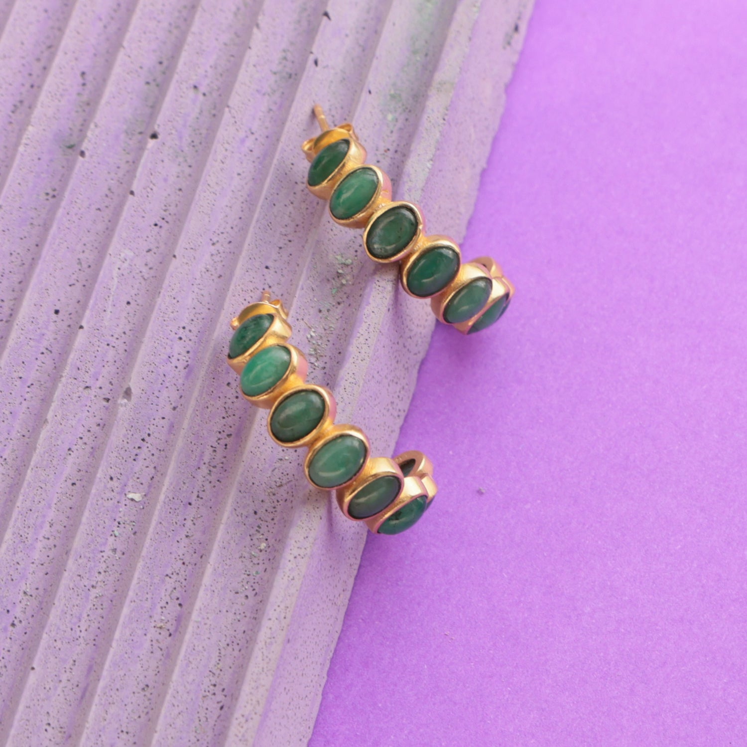 Dua Green Onyx Oval Cab Earrings – Handmade 4x6mm Natural Green Gemstone Earrings