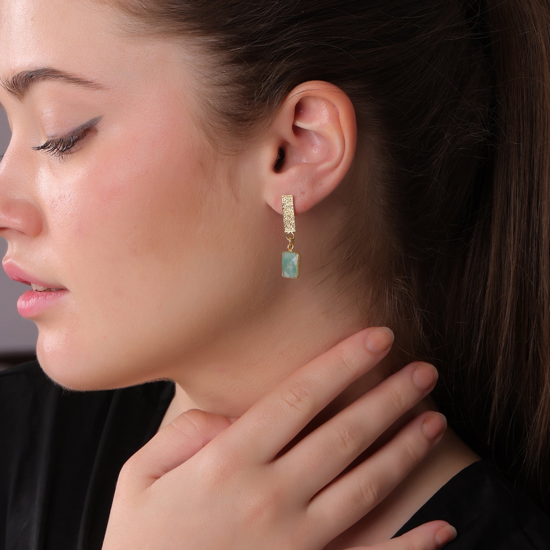 DuaAmazoniteRectangleEarrings_HandmadeGold-PlatedElegantJewelry_5