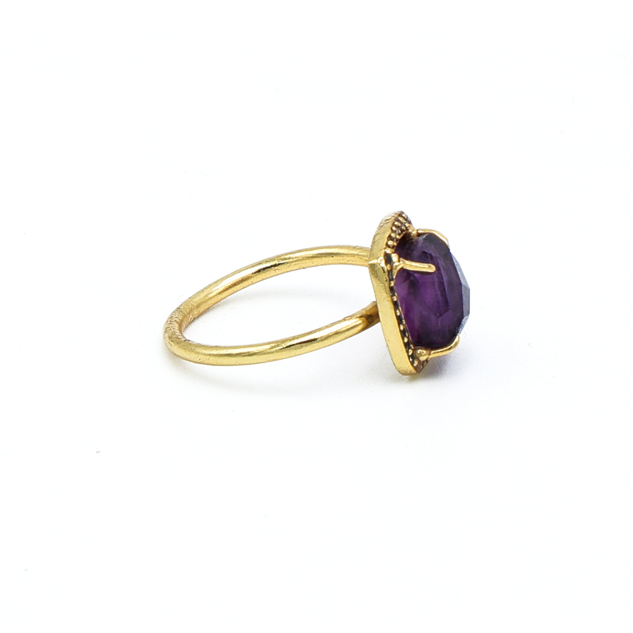 Dua Amethyst Gold-Plated Adjustable Cushion Ring – Purple Gemstone Contemporary Jewelry