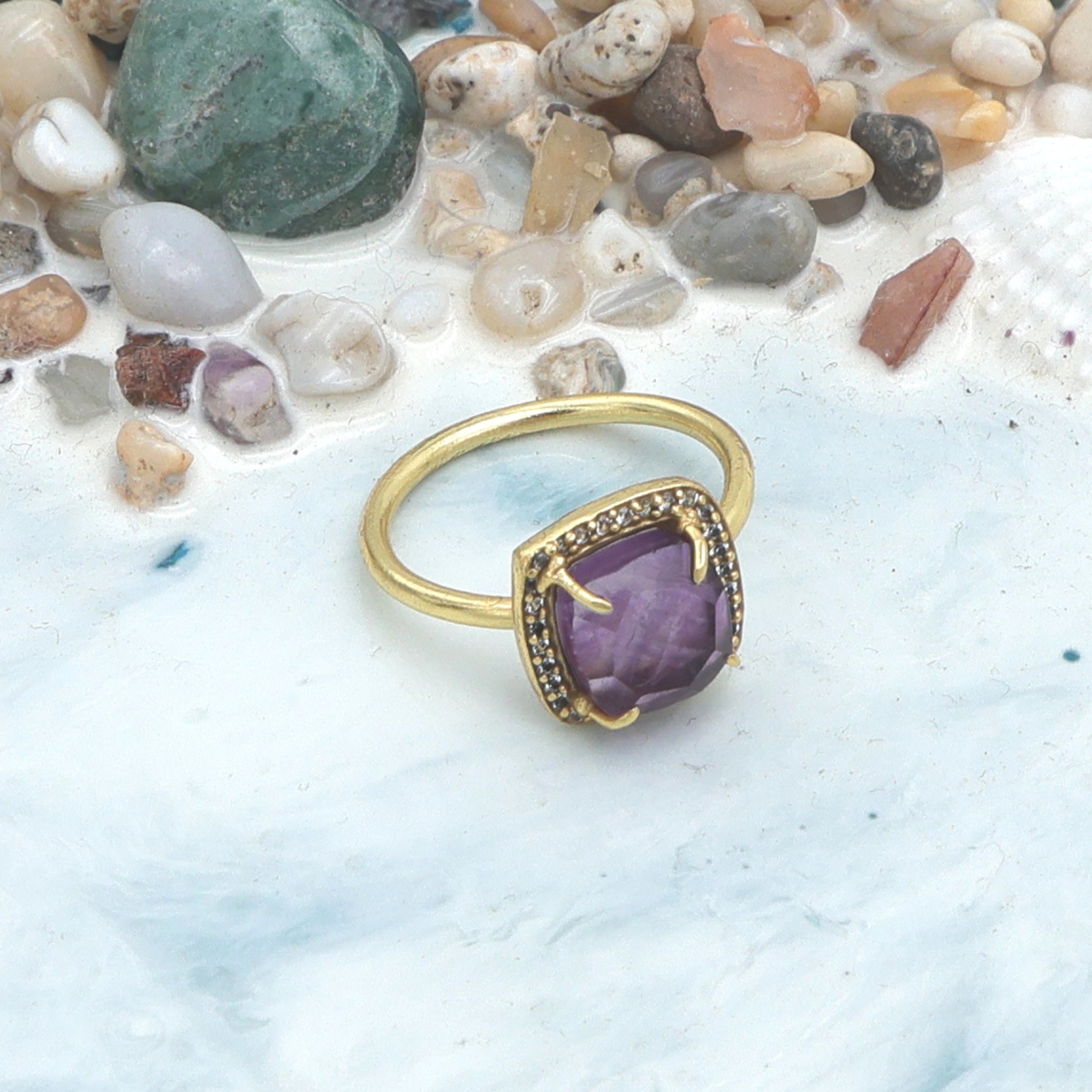 Dua Amethyst Gold-Plated Adjustable Cushion Ring – Purple Gemstone Contemporary Jewelry