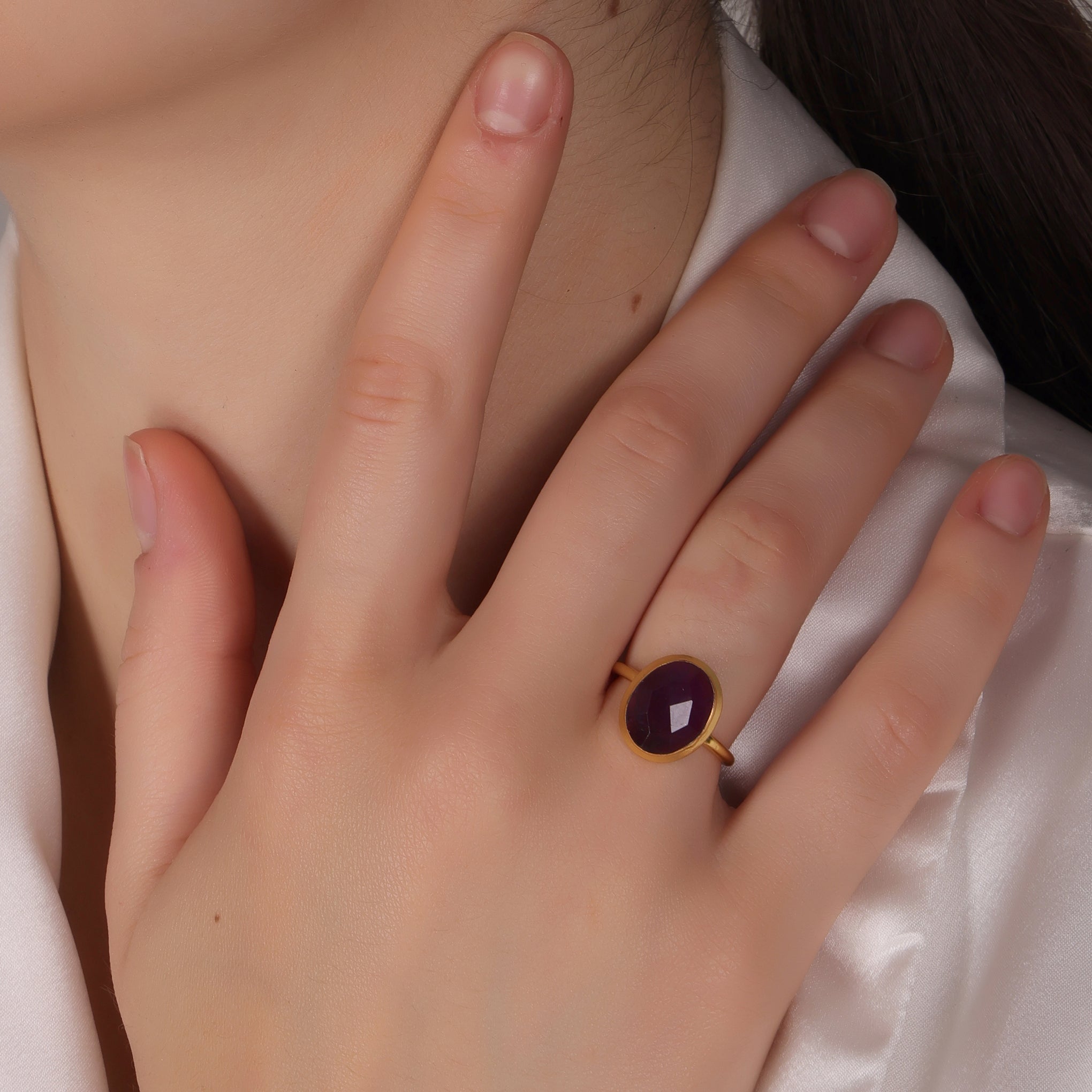 Dua Amethyst Oval Ring – Luxury Gold-Plated Birthstone Jewelry - Dua Online