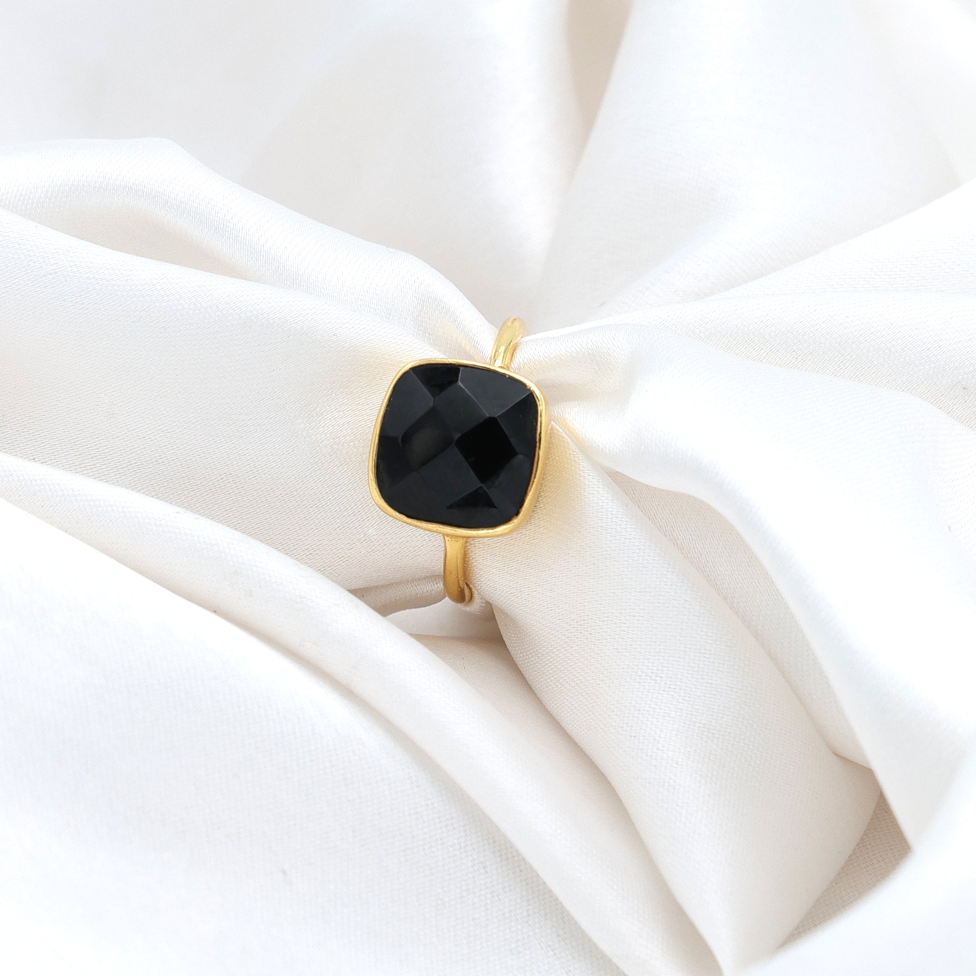 Dua Black Onyx Cushion Ring – Bold & Elegant Gold-Plated Protective Jewelry - Dua Online
