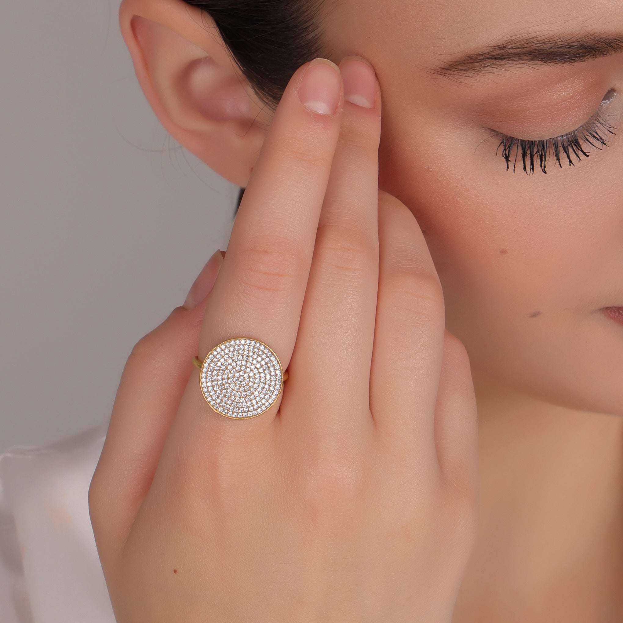 Dua CZ Round Ring – Sparkling Cubic Zirconia Gold-Plated Engagement Jewelry - Dua Online