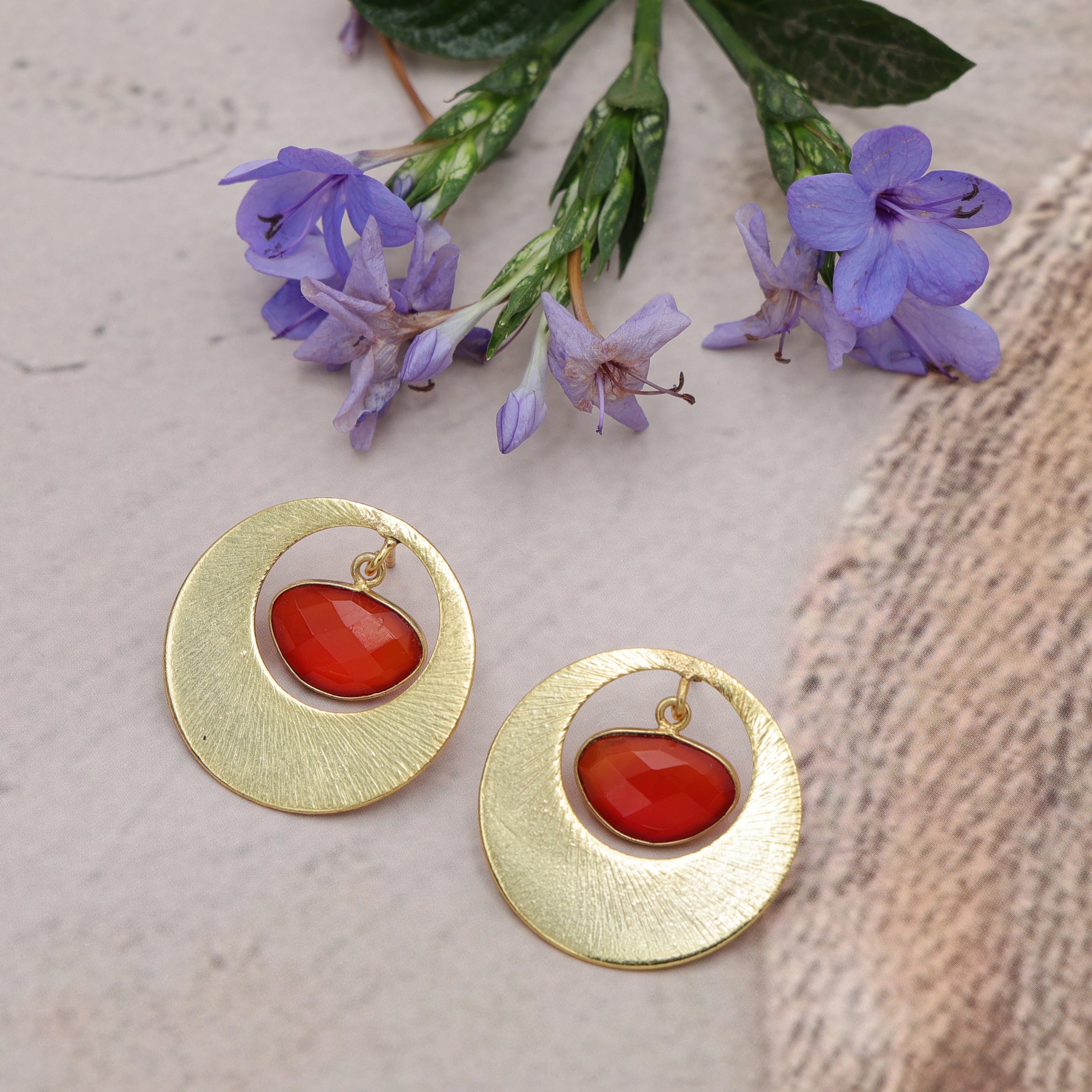 DuaCarnelianChalcedonyEarrings_HandmadeGold-PlatedStatementJewelry_5