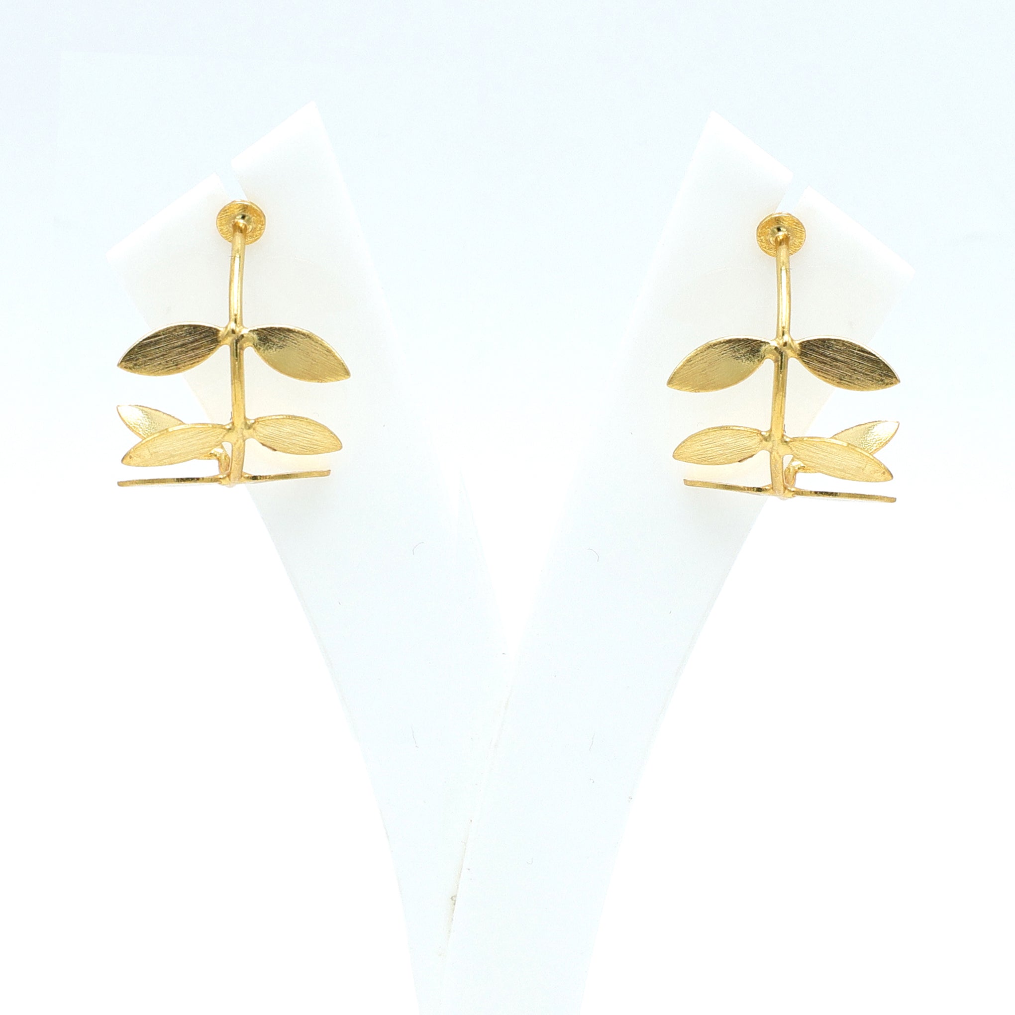 Dua Classic Gold-Plated Hoop Earrings – Timeless Handcrafted Jewelry for Women