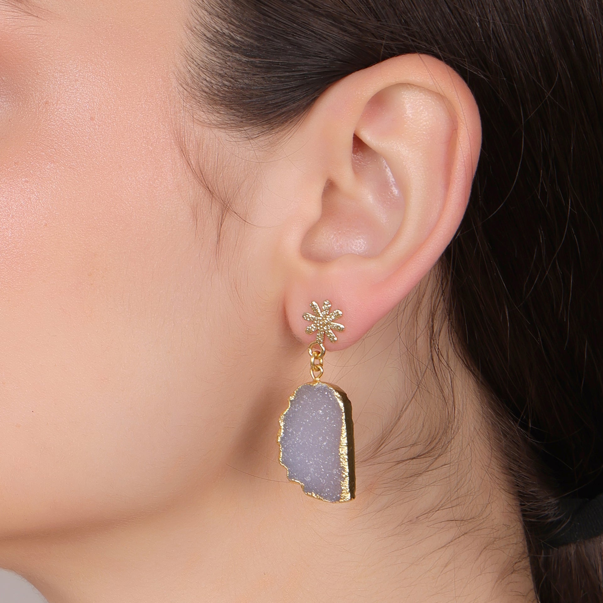DuaDrusyLeafEarrings_HandmadeGold-PlatedUniqueJewelryforWomen