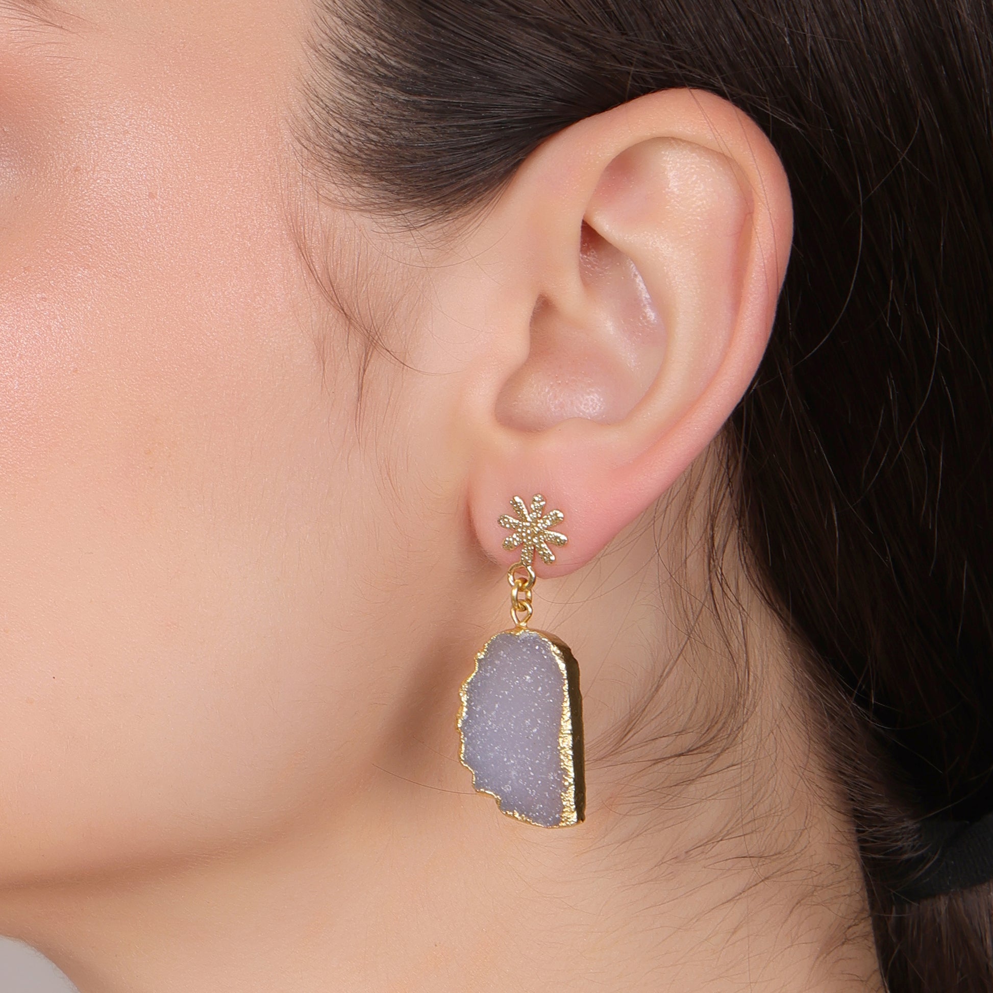 DuaDrusyLeafEarrings_HandmadeGold-PlatedUniqueJewelryforWomen