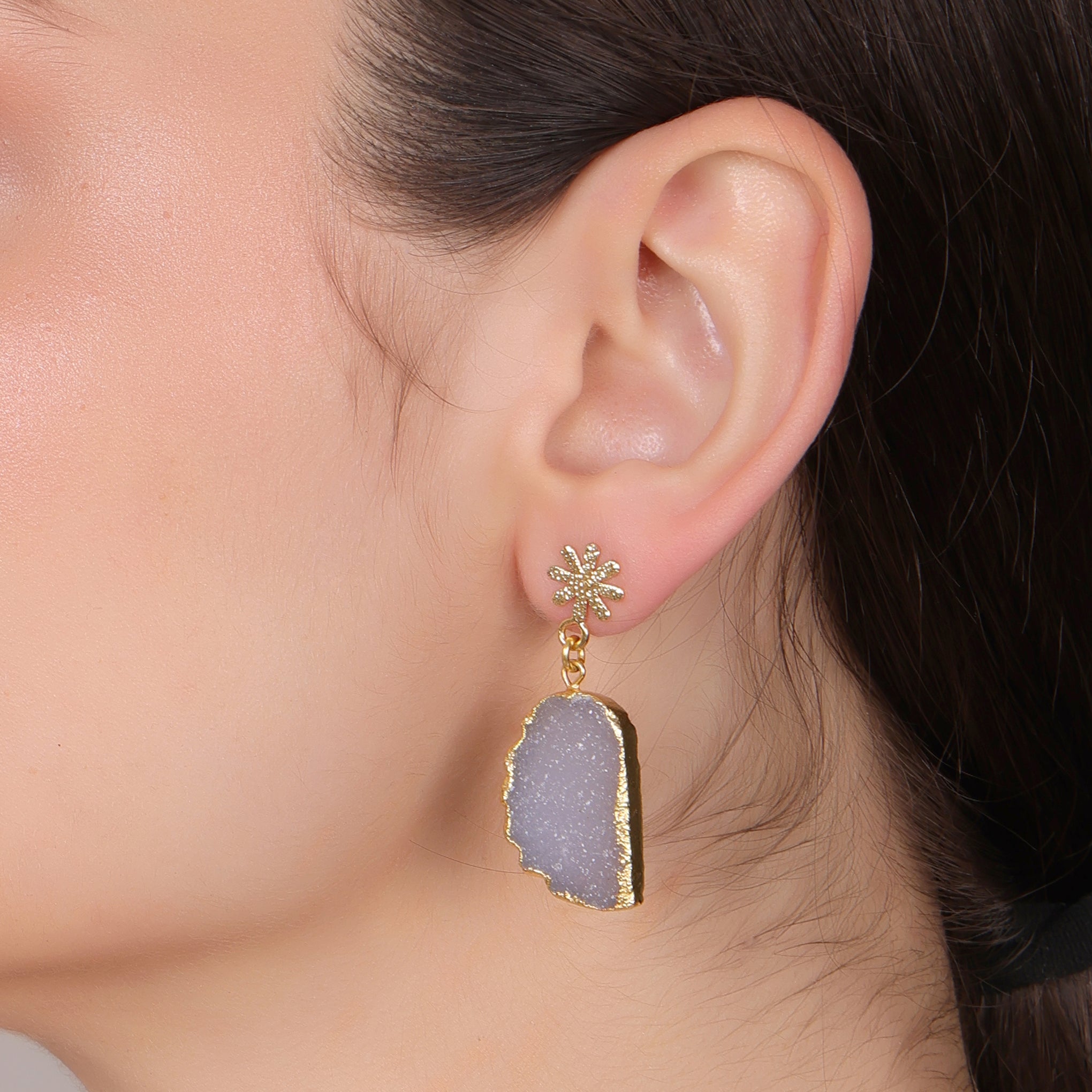 DuaDrusyLeafEarrings_HandmadeGold-PlatedUniqueJewelryforWomen