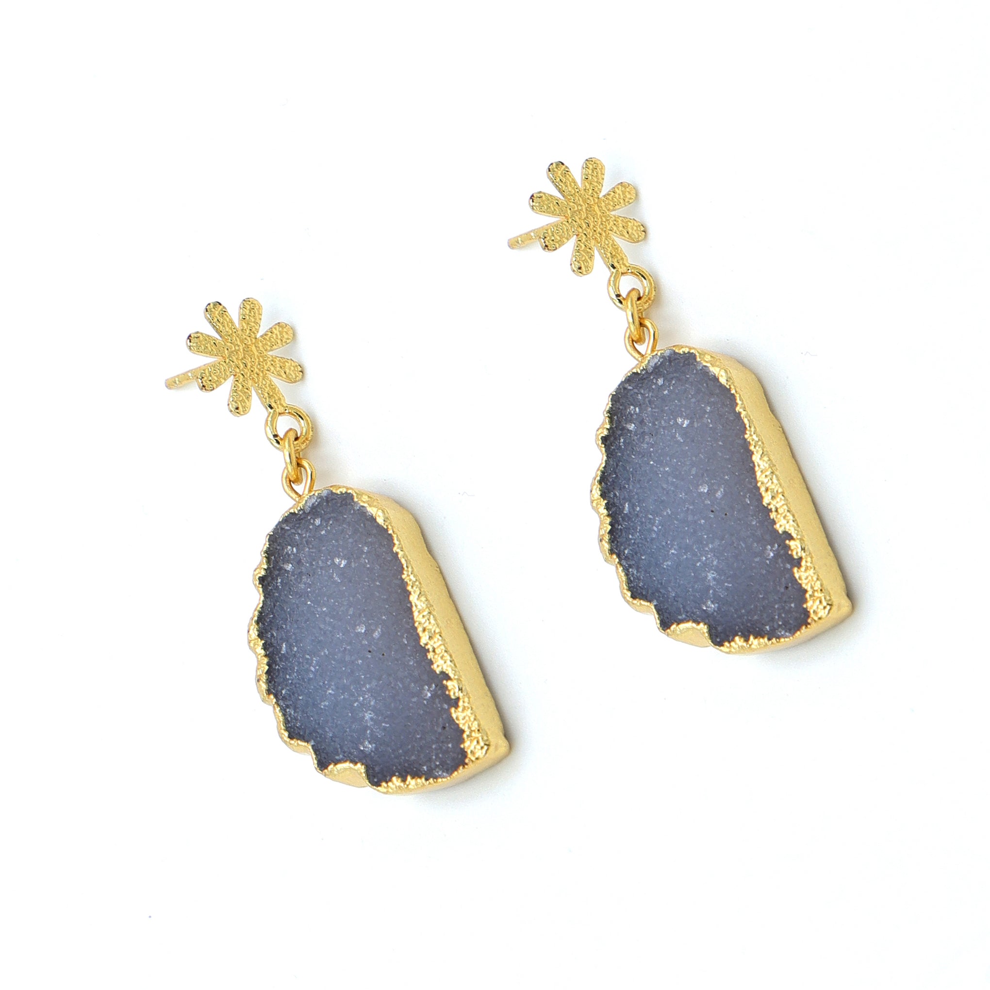 DuaDrusyLeafEarrings_HandmadeGold-PlatedUniqueJewelryforWomen