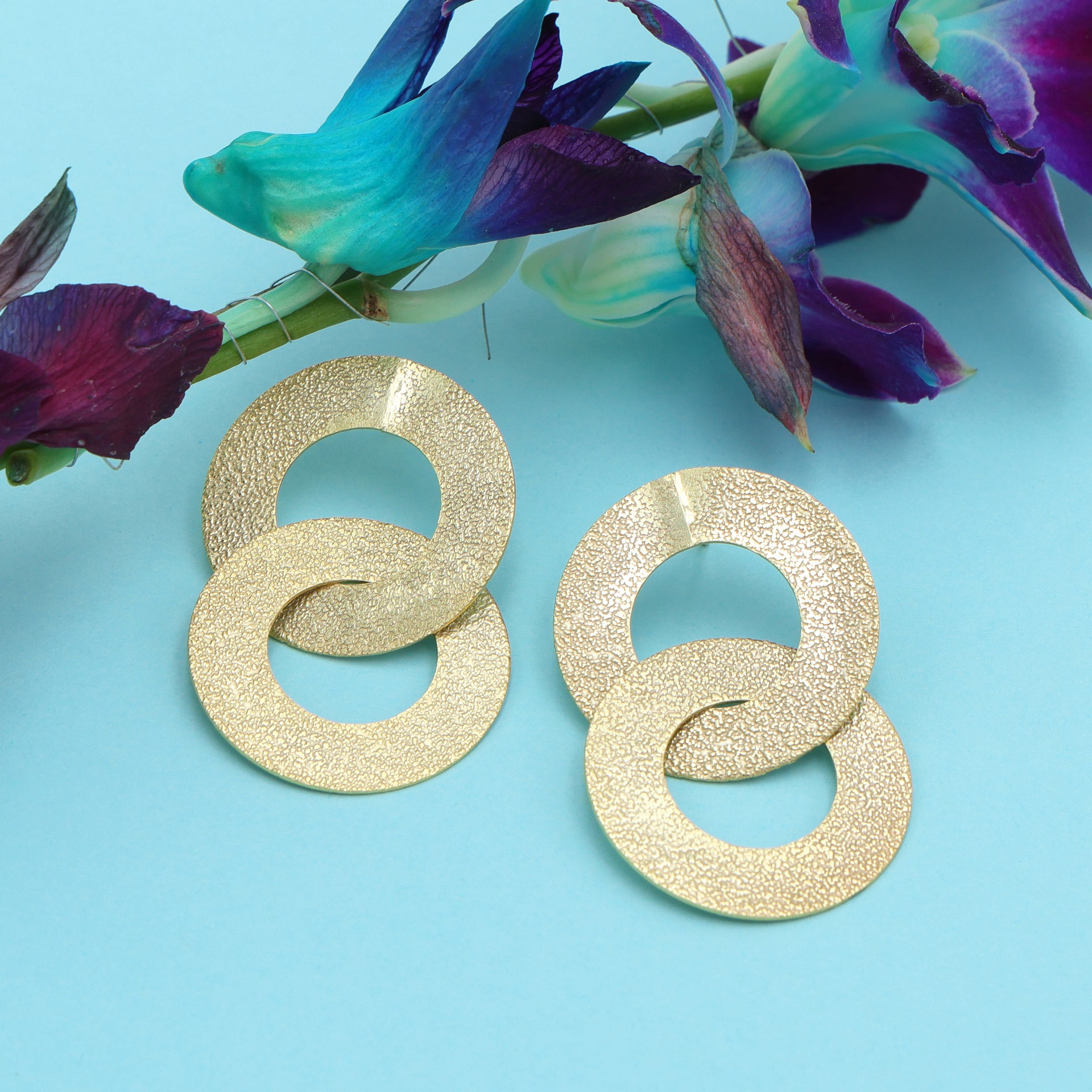 Dua Elegant Gold-Plated Brass Earrings – Luxury Handcrafted Statement Jewelry