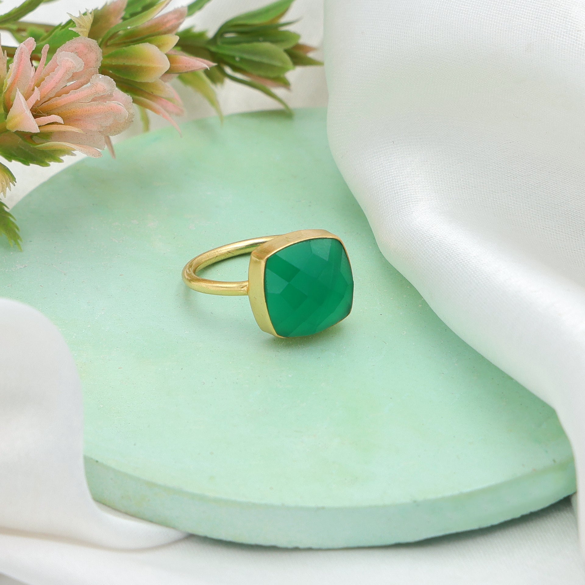Dua Green Onyx Cushion Ring – Artisan Gold Statement Ring - Dua Online