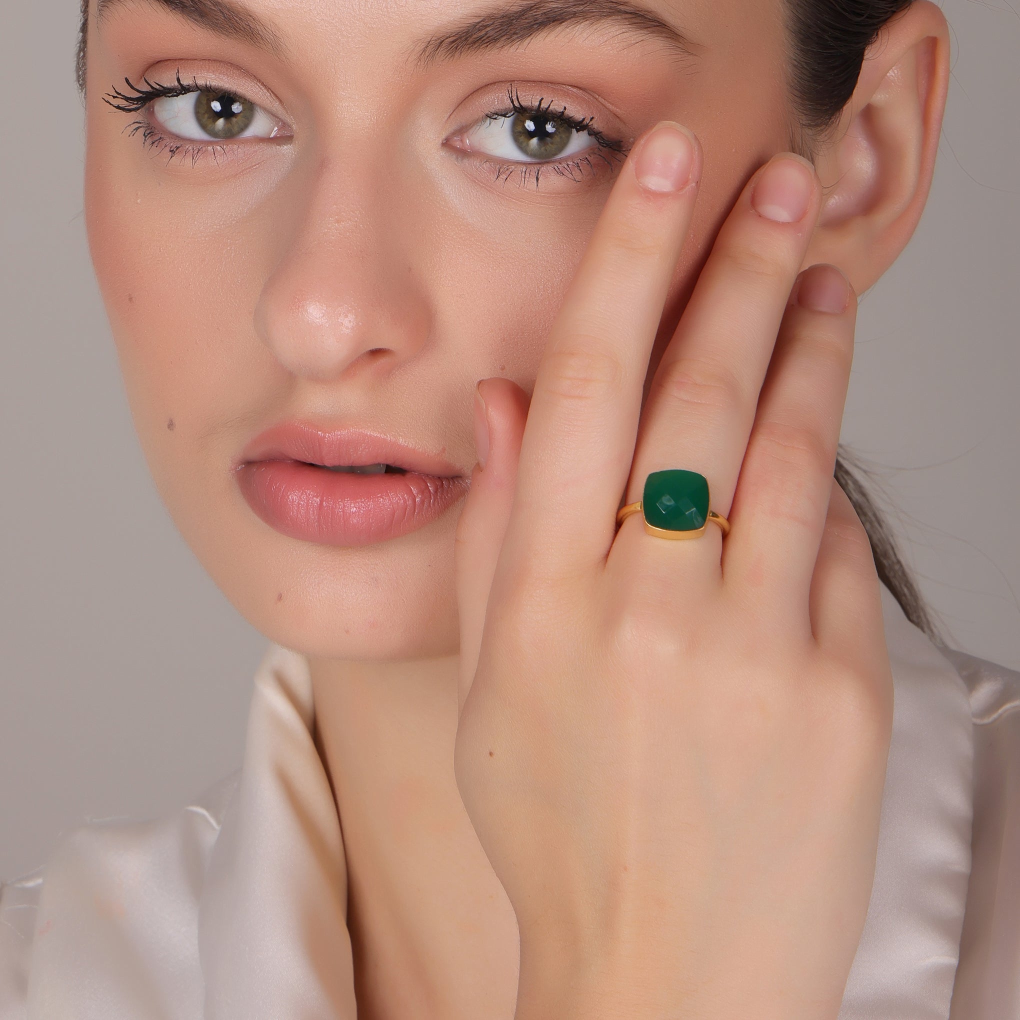 Dua Green Onyx Cushion Ring – Artisan Gold Statement Ring - Dua Online
