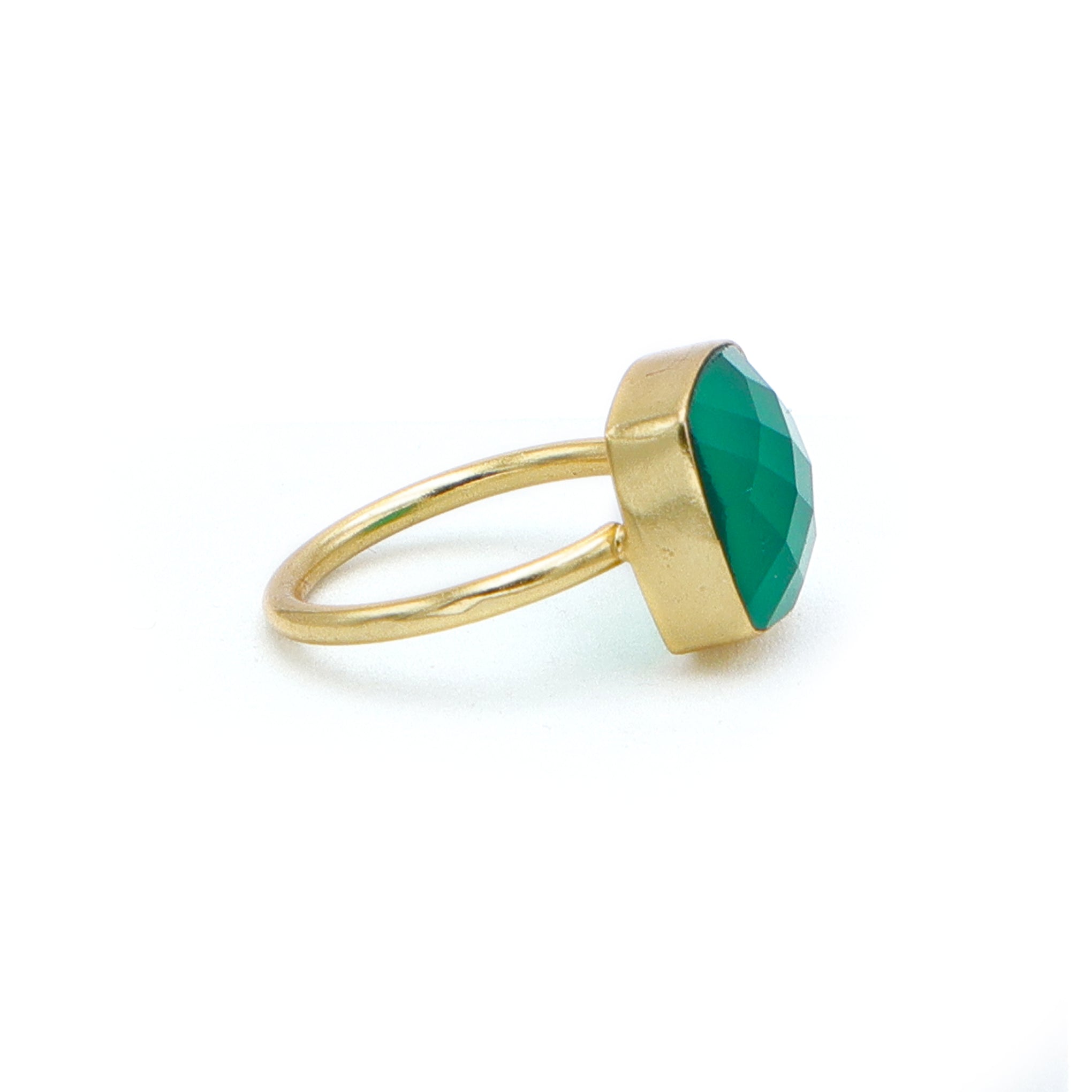 Dua Green Onyx Cushion Ring – Artisan Gold Statement Ring - Dua Online