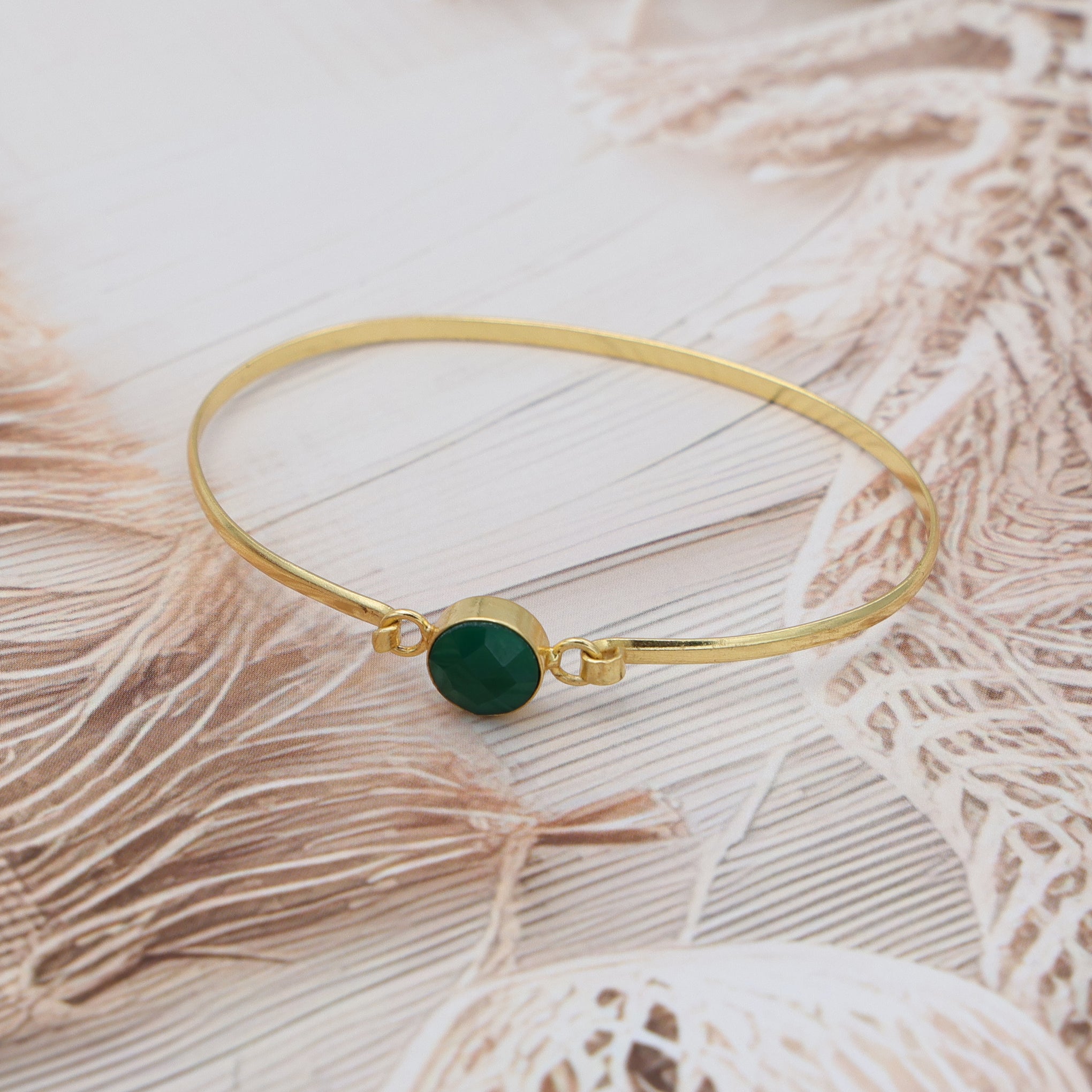 Dua Green Onyx Gold-Plated Bangle – Handcrafted Natural Agate Gemstone Bracelet - Dua Online