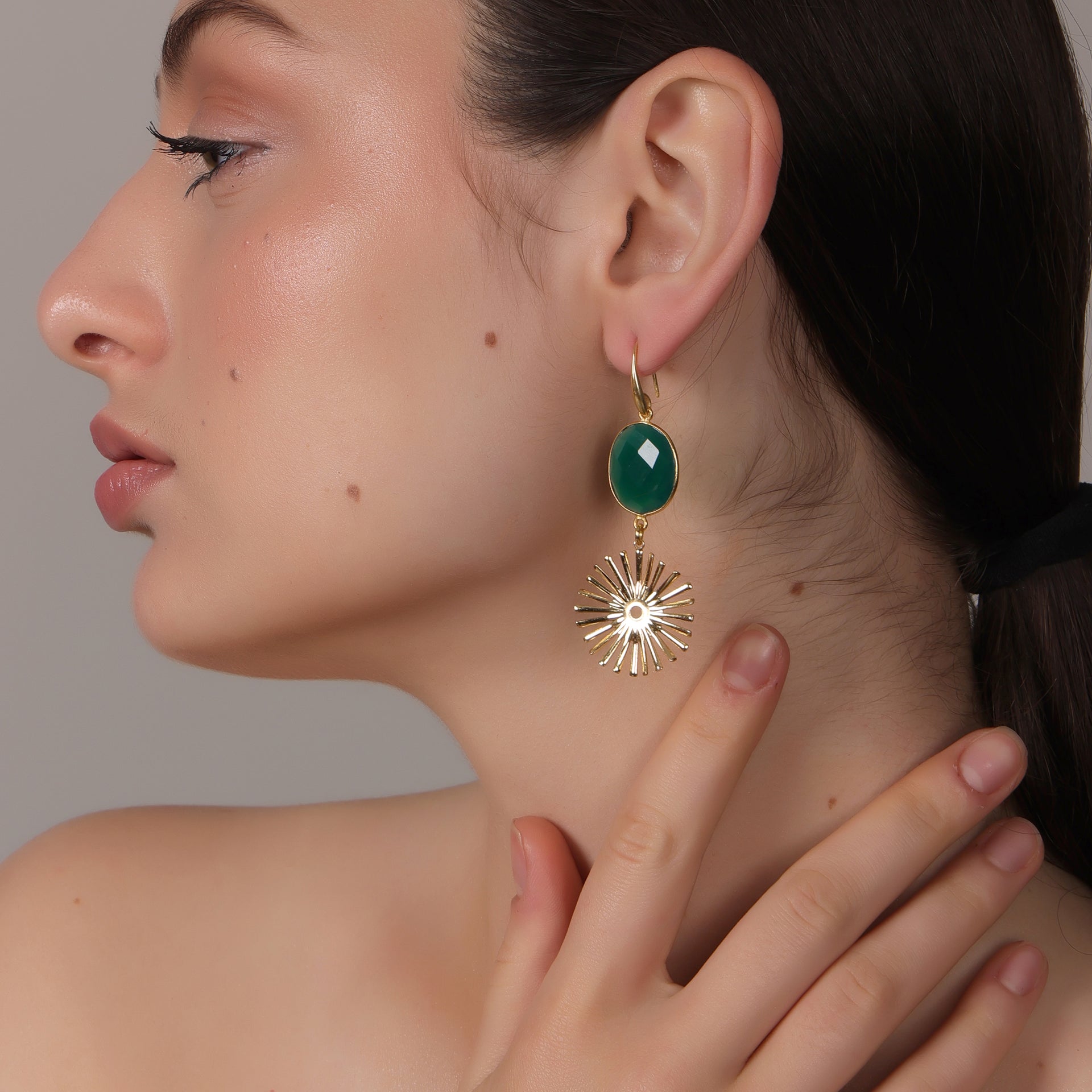 Dua Green Onyx Sun Earrings – Handmade Gold-Plated Elegant Jewelry - Dua Online