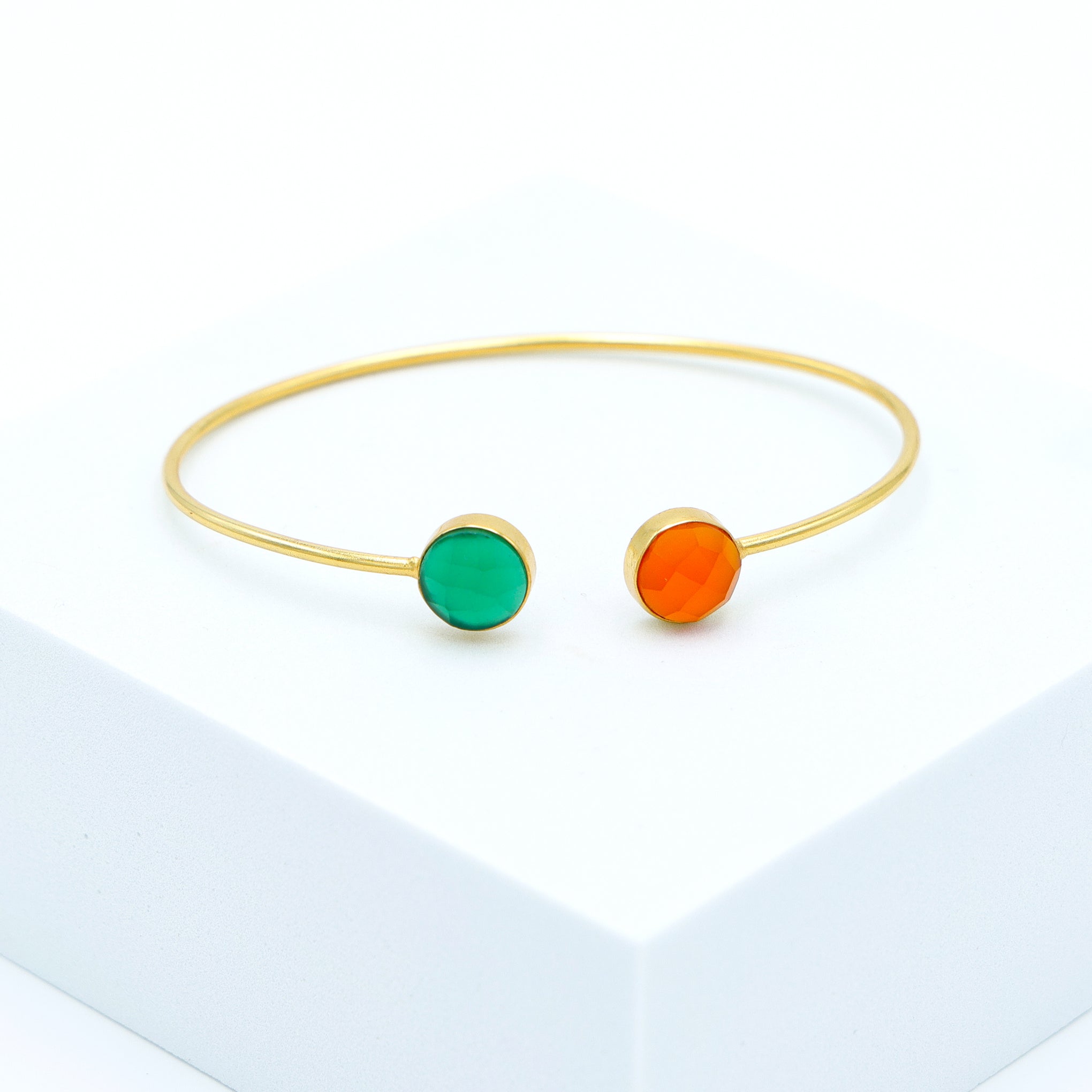 DuaGreenOnyx_CarnelianCalcedonyBangle_StunningMulticolorGold-PlatedBracelet.jpg