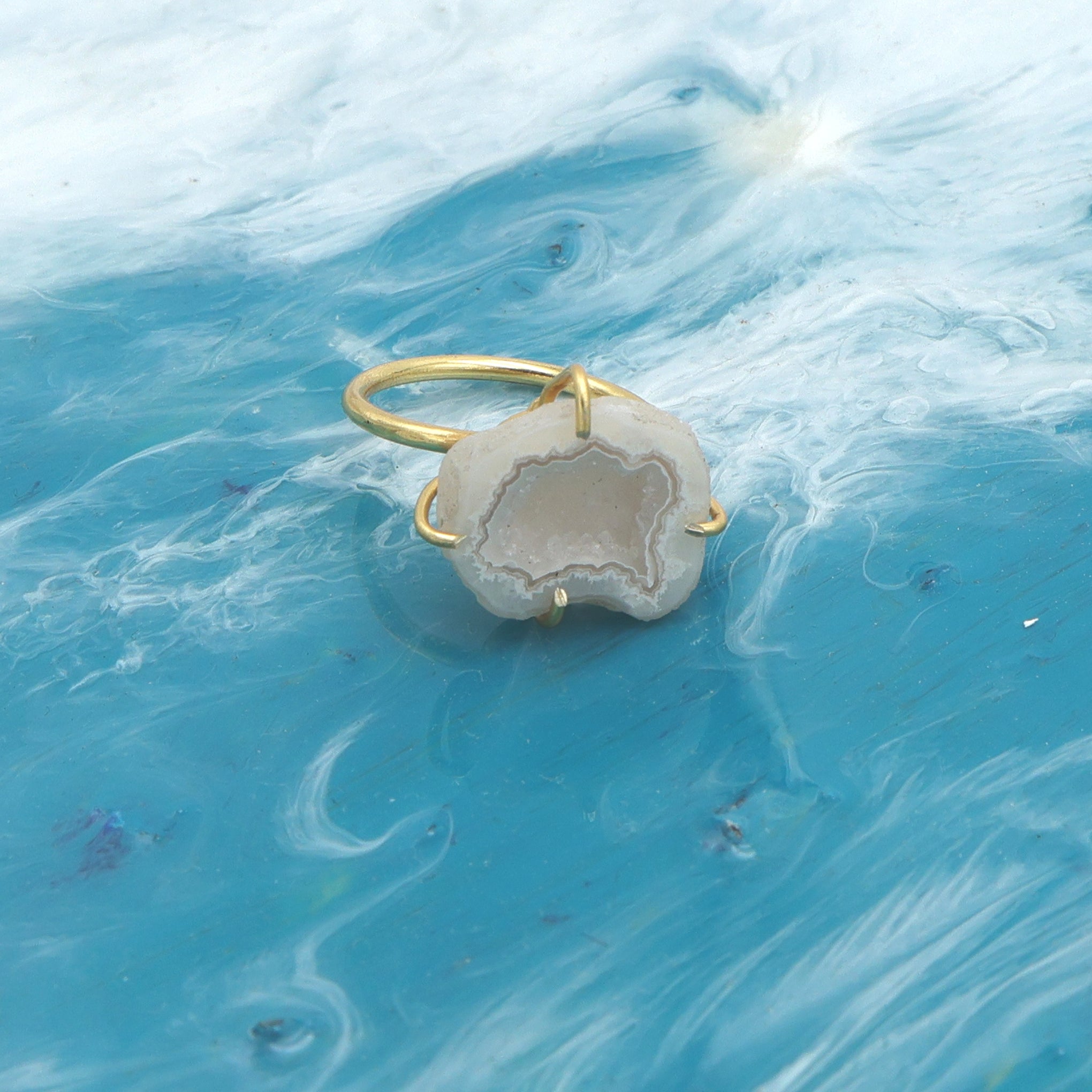 Dua Grey Druzy Gold-Plated Adjustable Ring – Raw Stone Contemporary Jewelry for Women