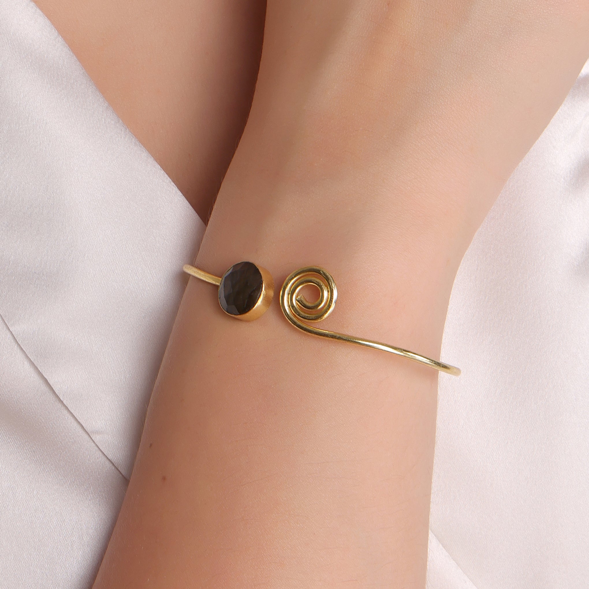 Dua Labradorite Grey Gold-Plated Bangle – Handcrafted Statement Gemstone Bracelet - Dua Online