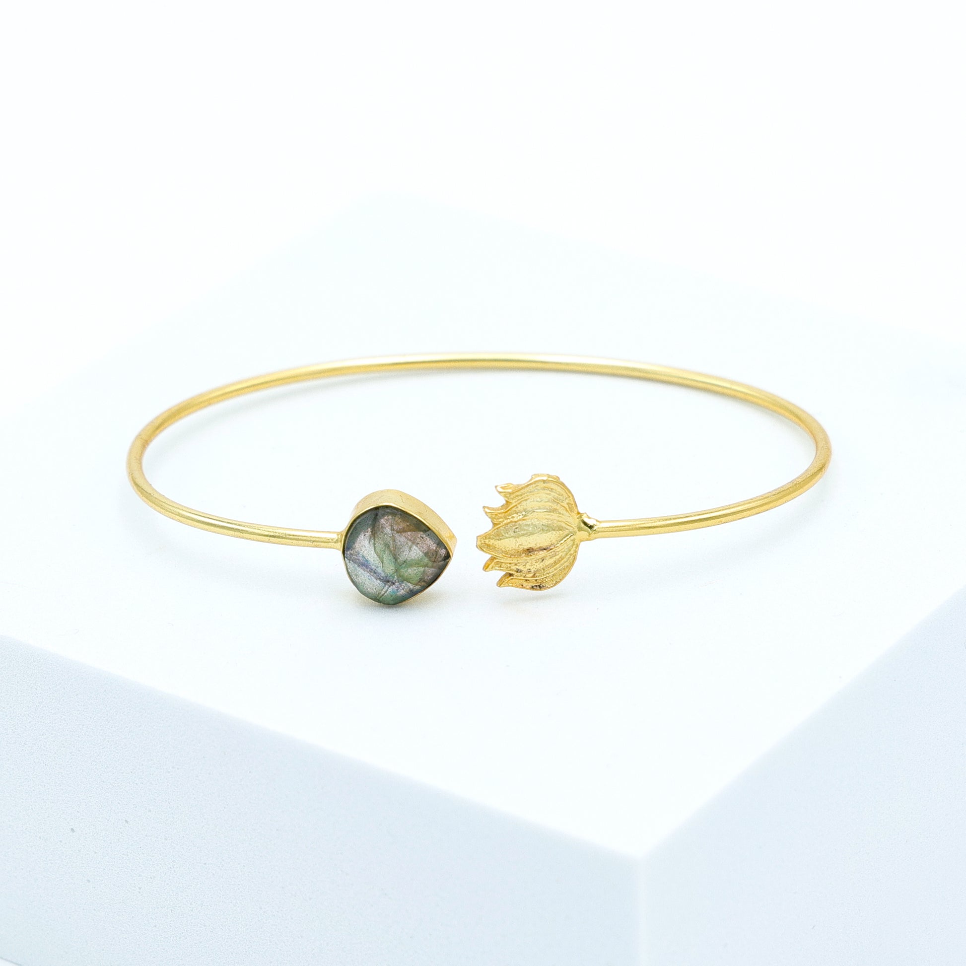 Dua Labradorite Lotus Bangle – Elegant Grey Gold-Plated Gemstone Bracelet - Dua Online