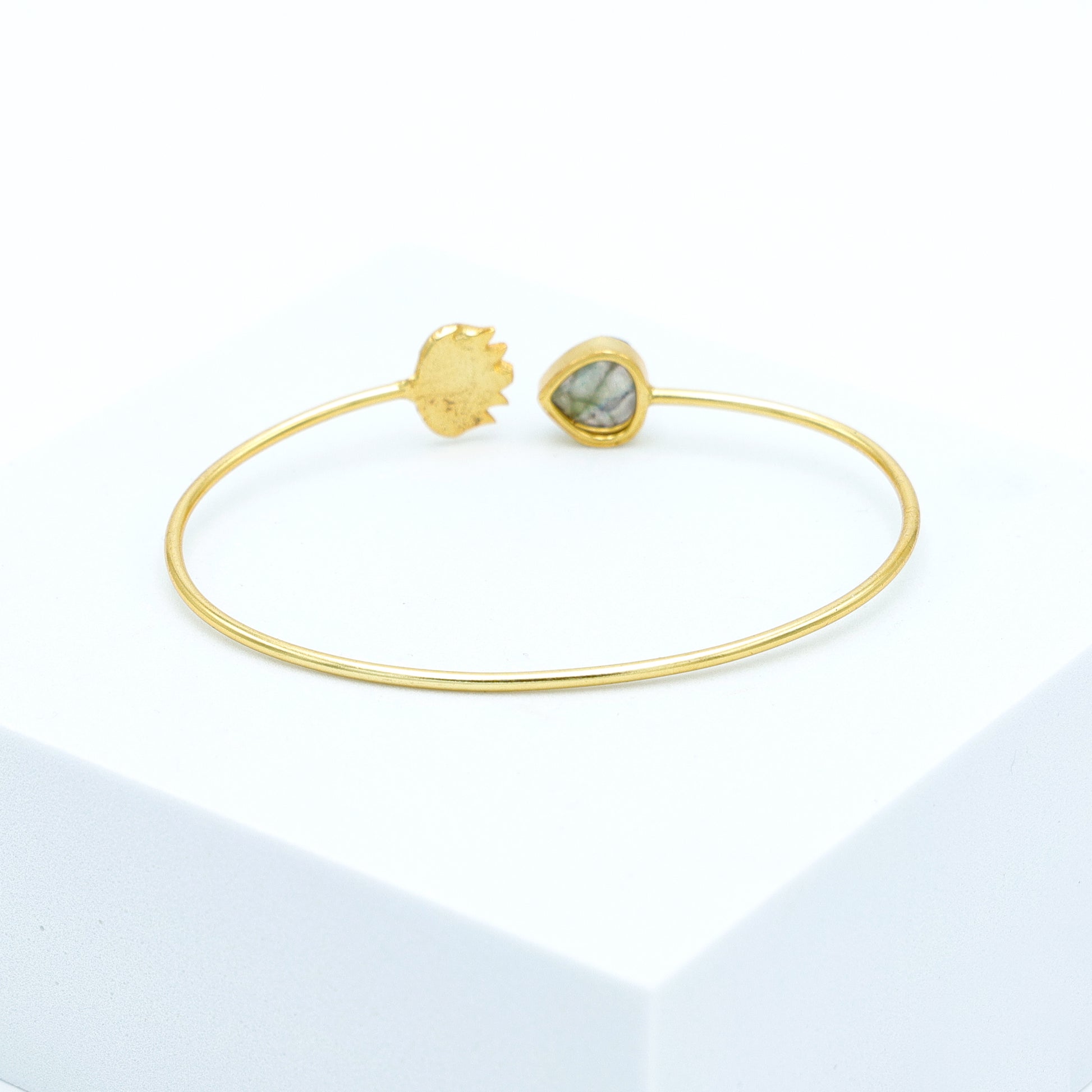 Dua Labradorite Lotus Bangle – Elegant Grey Gold-Plated Gemstone Bracelet - Dua Online