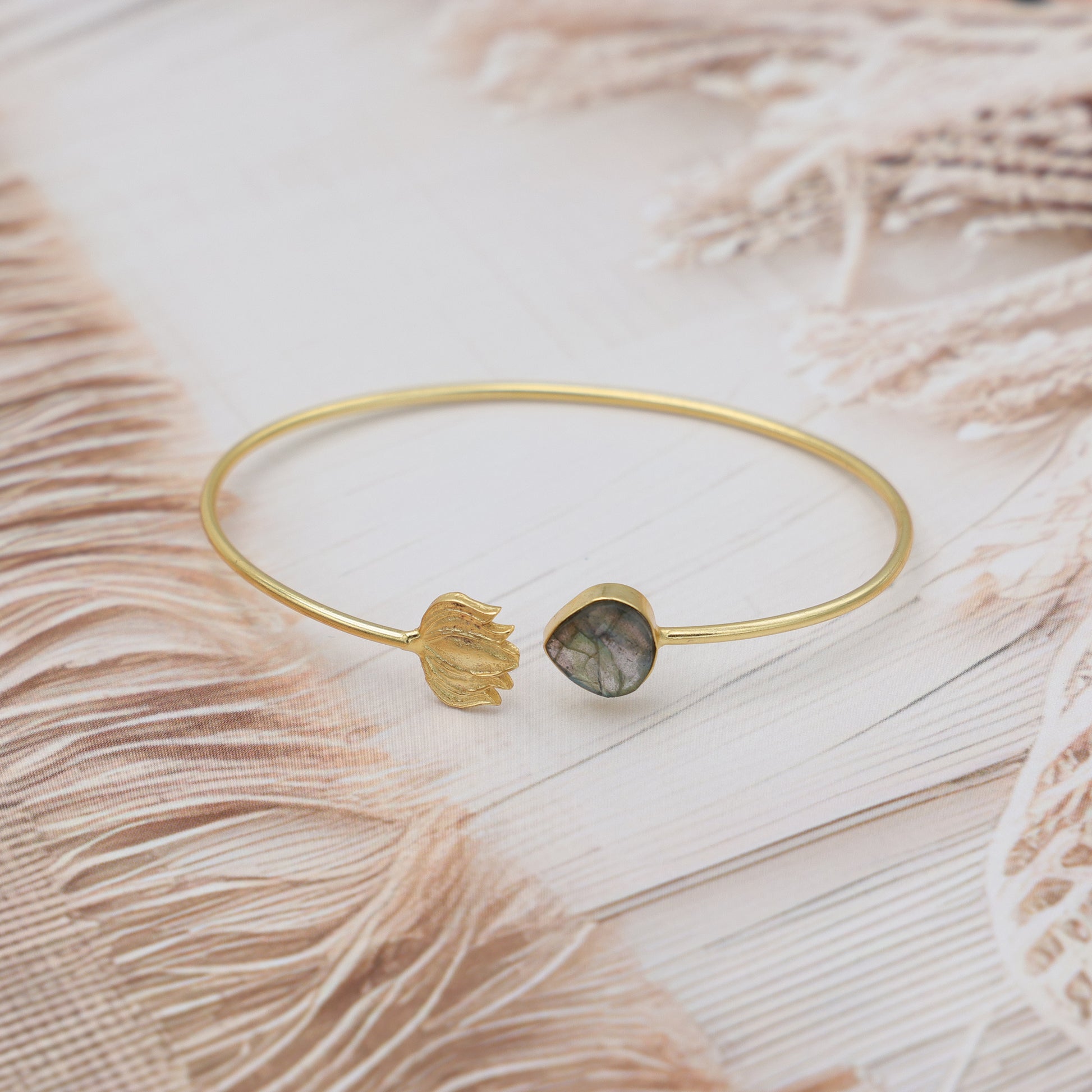 Dua Labradorite Lotus Bangle – Elegant Grey Gold-Plated Gemstone Bracelet - Dua Online
