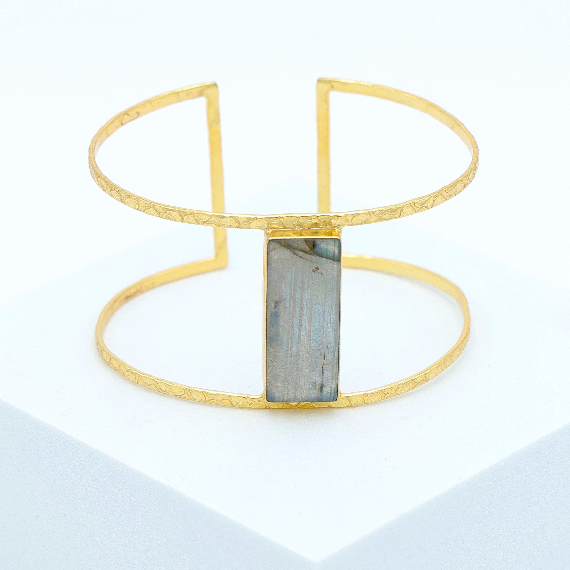 DuaLabradoriteRectangleBangle_StylishGreyGold-PlatedGemstoneBracelet_0bd72dcb-20a6-49af-8d26-27e9a97a8156