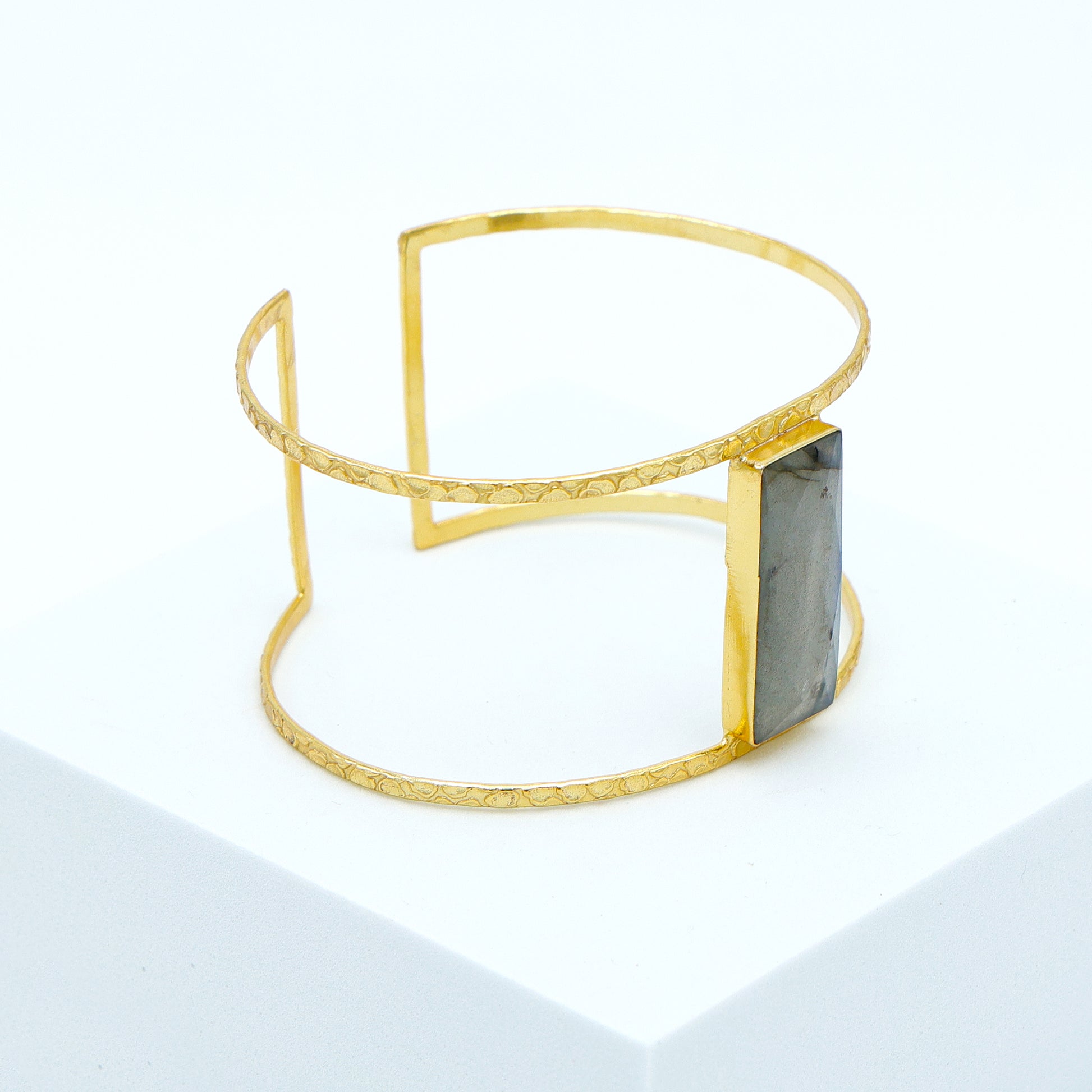 DuaLabradoriteRectangleBangle_StylishGreyGold-PlatedGemstoneBracelet