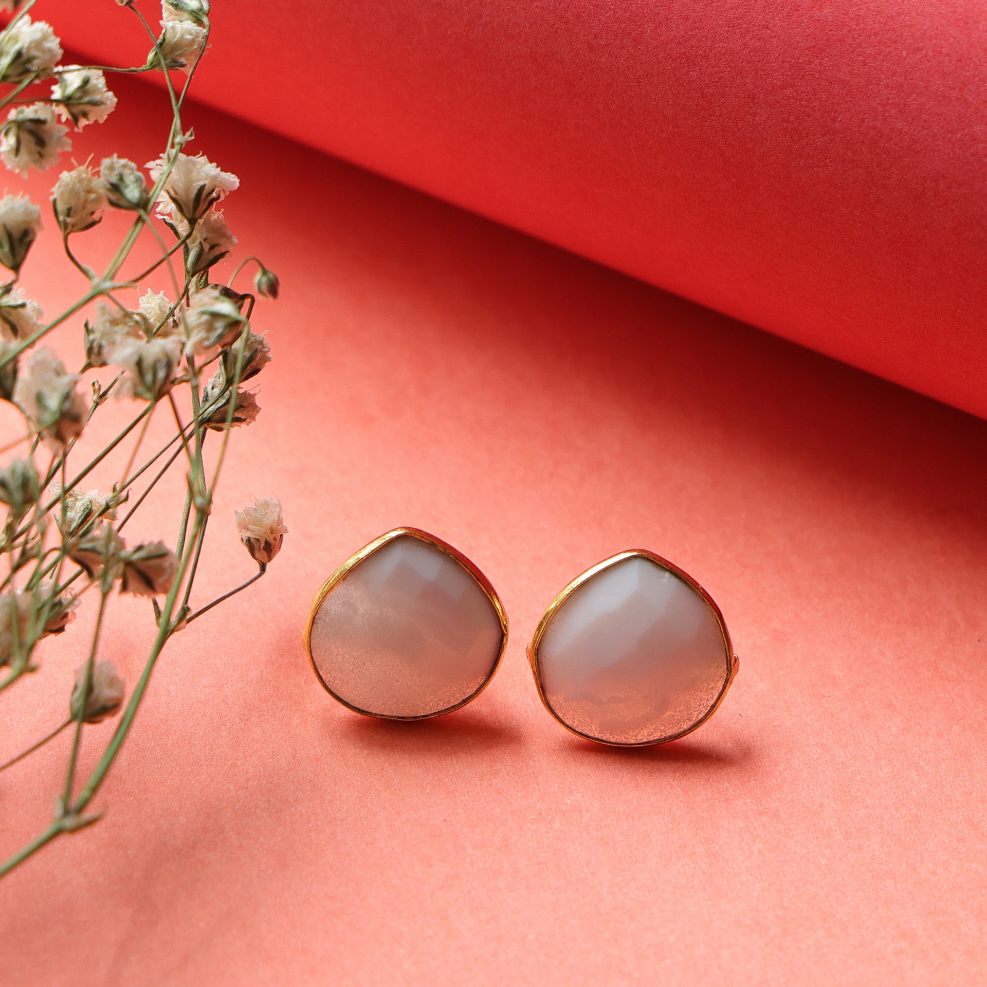 DuaLaceAgateHeartStudEarrings_HandcraftedGold-PlatedUniqueJewelry_6