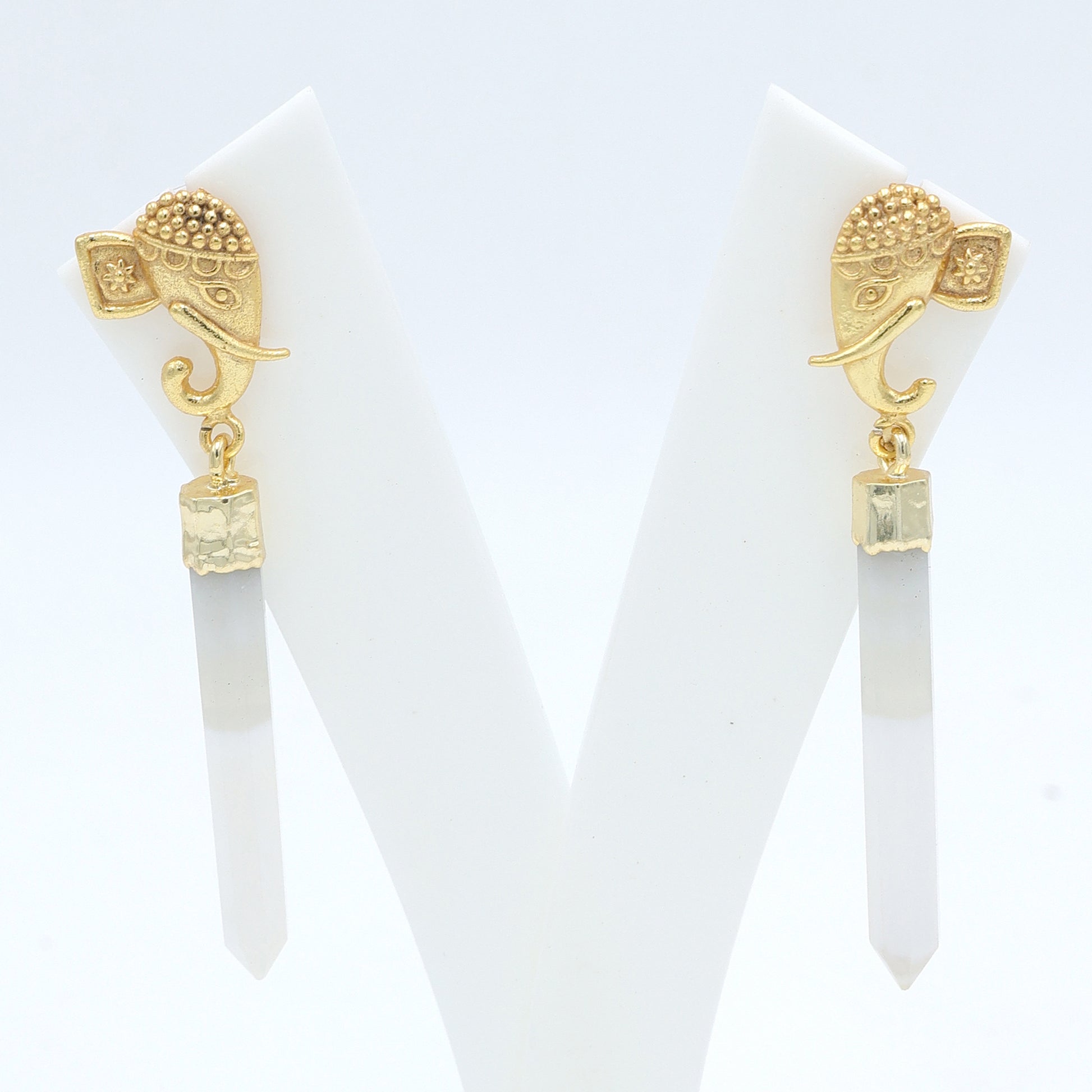 DuaLaceAgatePencilEarrings_HandcraftedGold-PlatedStatementJewelry_5