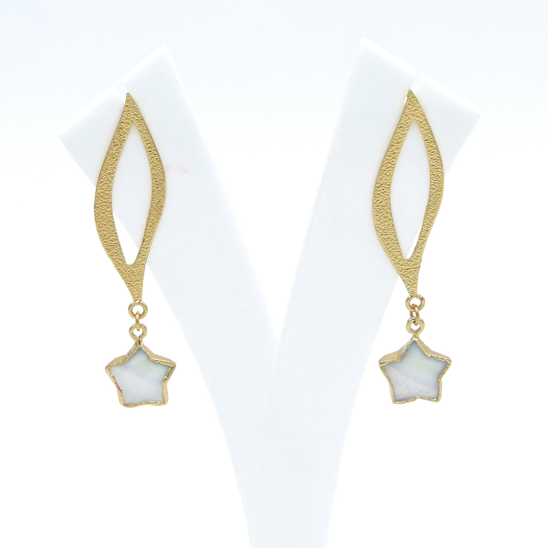 DuaLaceAgateStarEarrings_HandcraftedGold-PlatedStatementJewelry