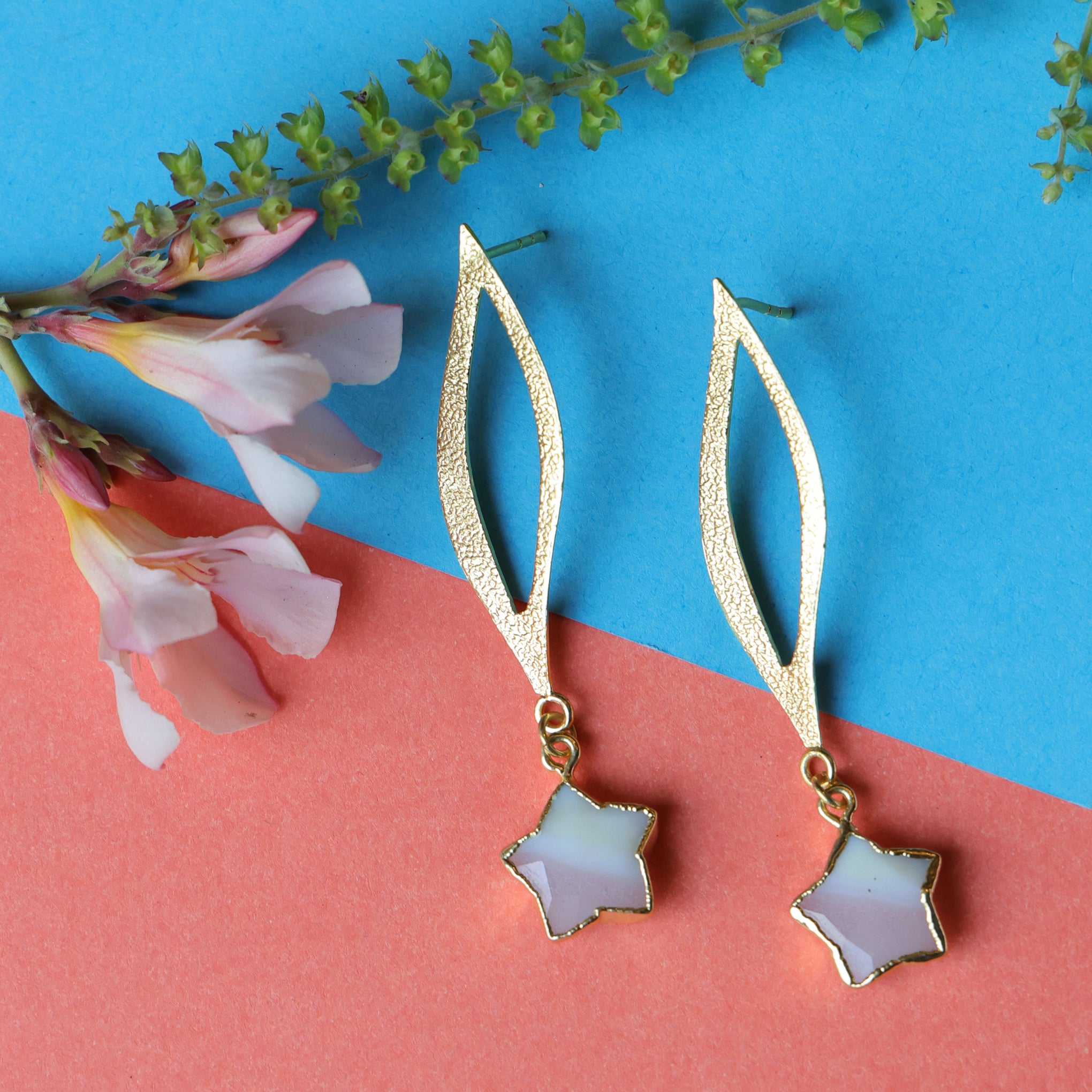 DuaLaceAgateStarEarrings_HandcraftedGold-PlatedStatementJewelry_6