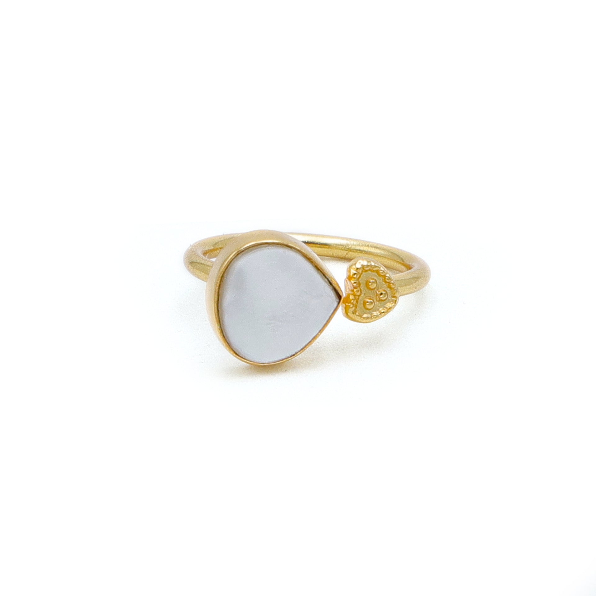 Dua Mother of Pearl Heart Ring – Romantic Gold-Plated Pearl Jewelry - Dua Online