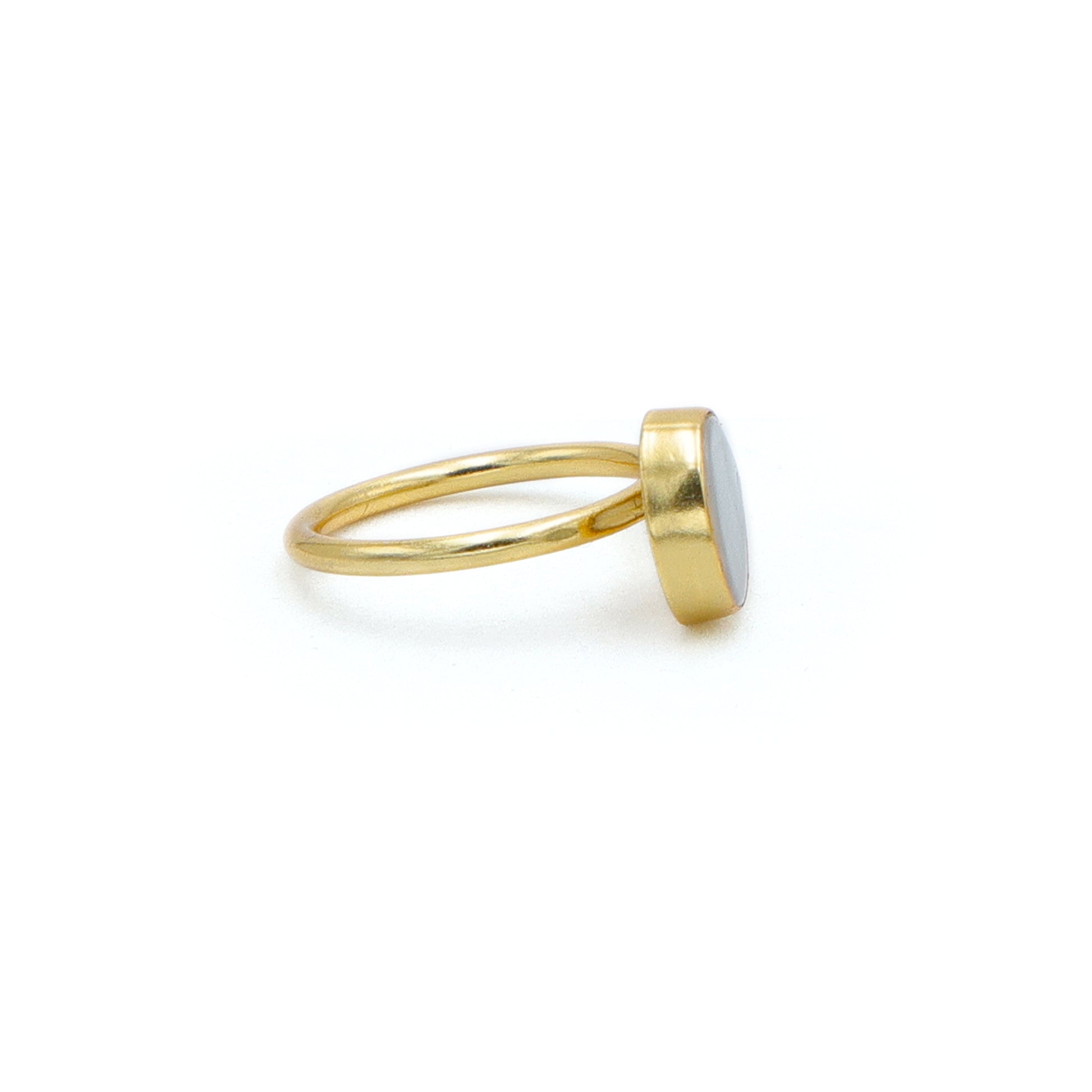 Dua Mother of Pearl Heart Ring – Romantic Gold-Plated Pearl Jewelry - Dua Online