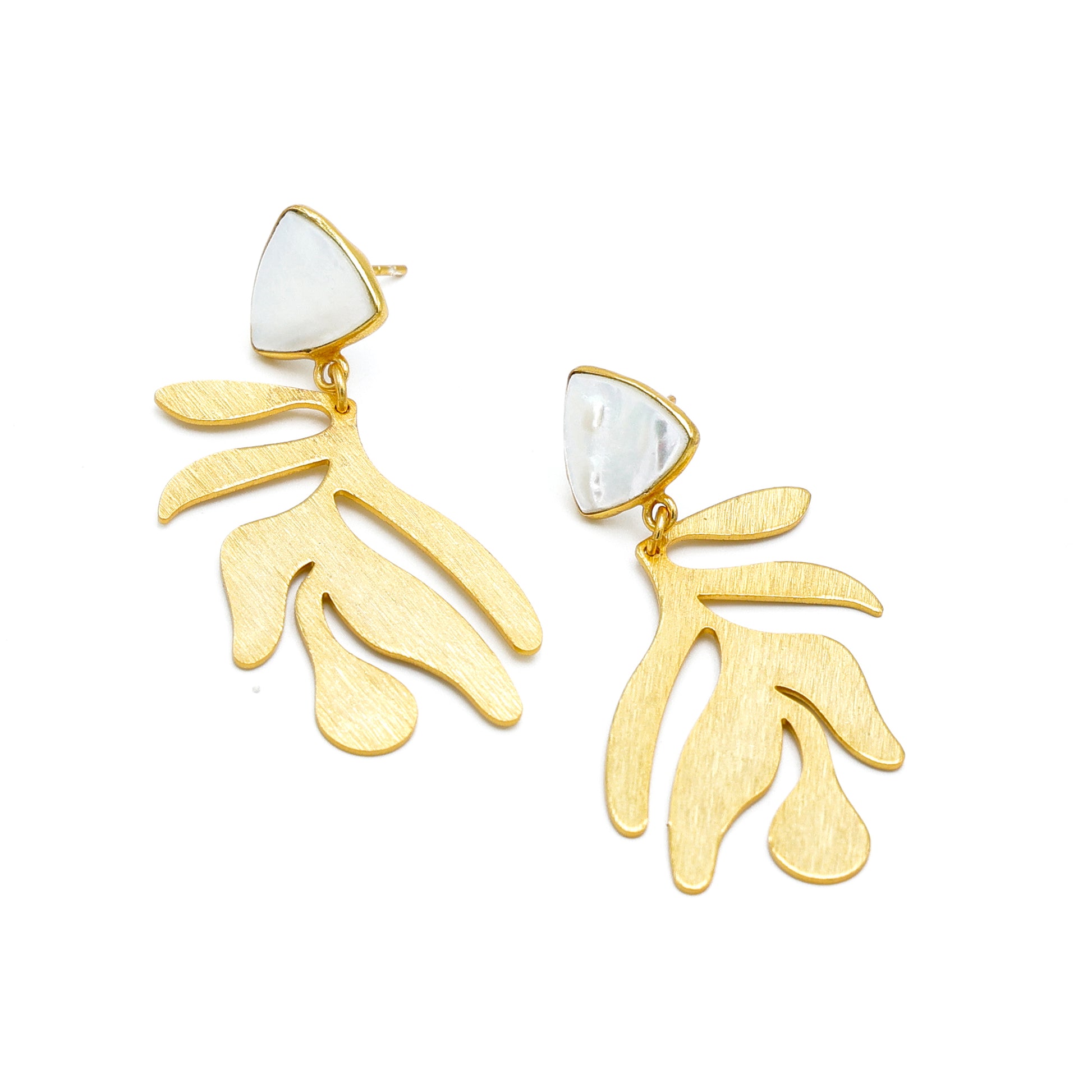 DuaMotherofPearlTrillionEarrings_HandmadeGold-PlatedElegantJewelry_2