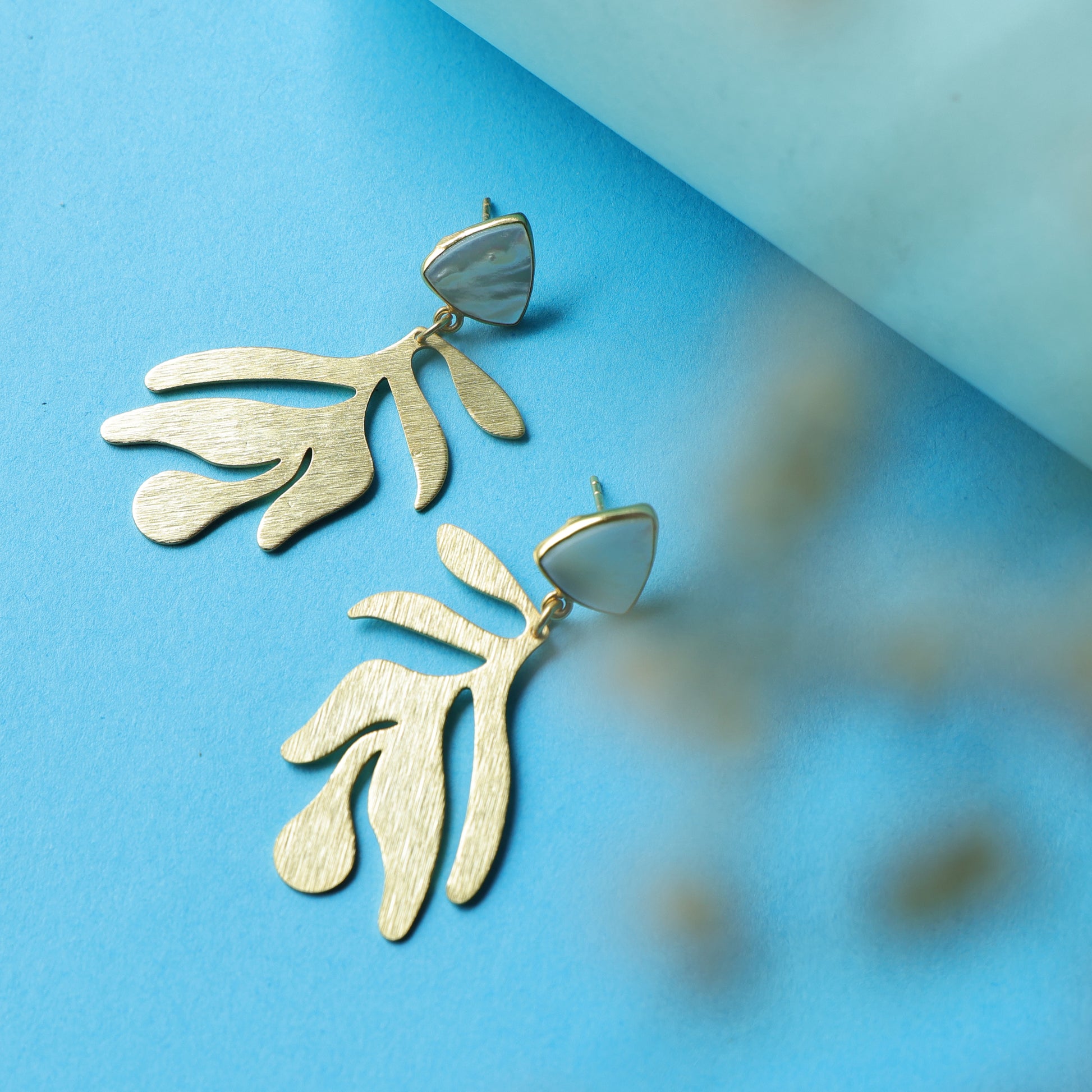 DuaMotherofPearlTrillionEarrings_HandmadeGold-PlatedElegantJewelry_6