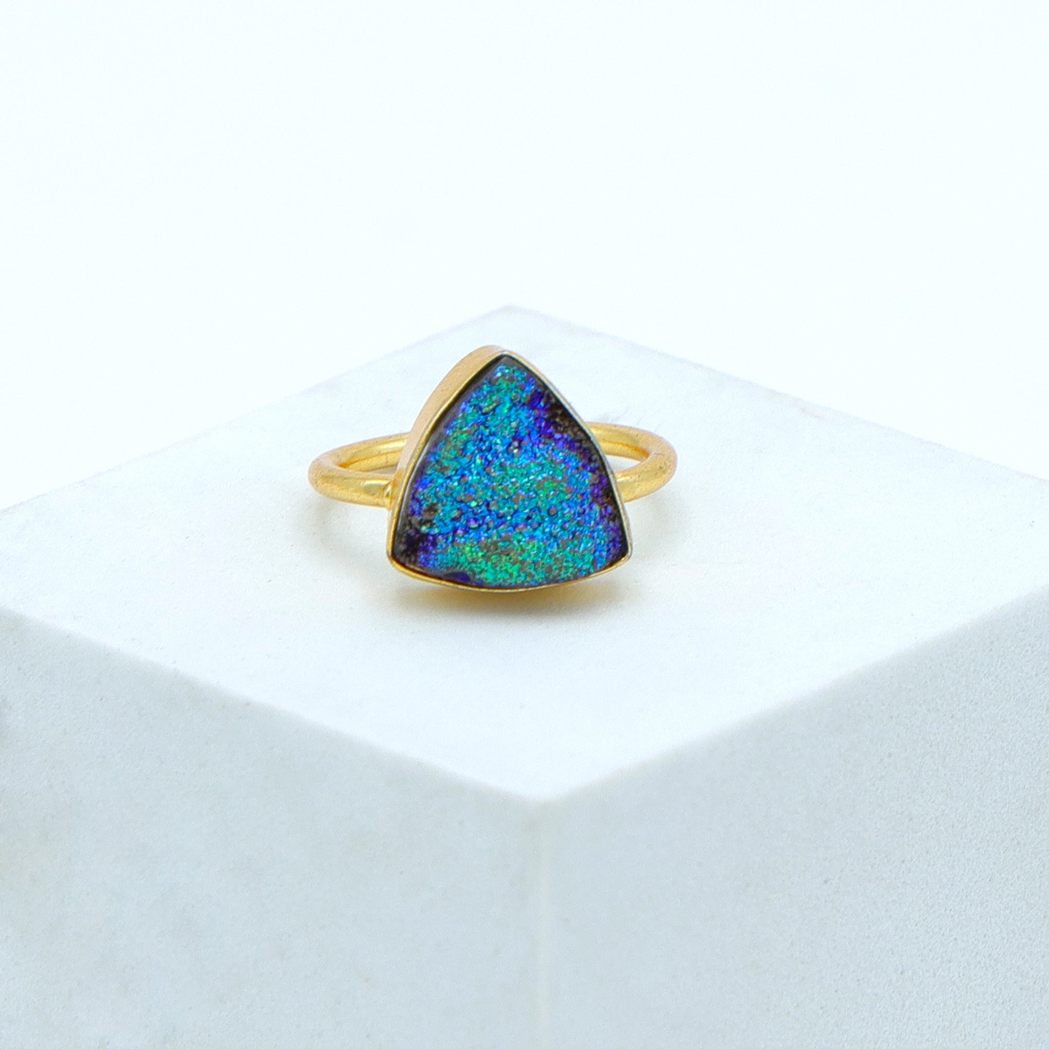 Dua Peacock Drusy Trillion Ring – Unique Multicolor Gemstone Statement Jewelry - Dua Online