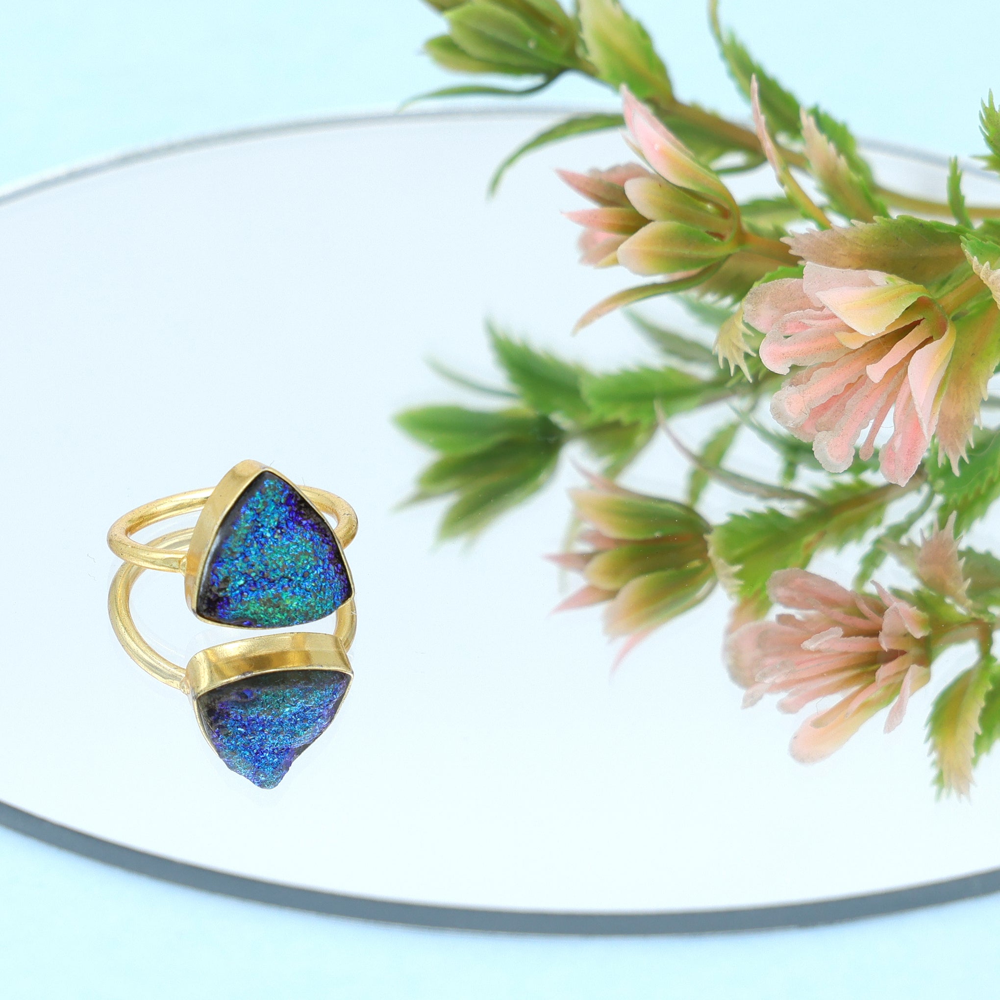 Dua Peacock Drusy Trillion Ring – Unique Multicolor Gemstone Statement Jewelry - Dua Online