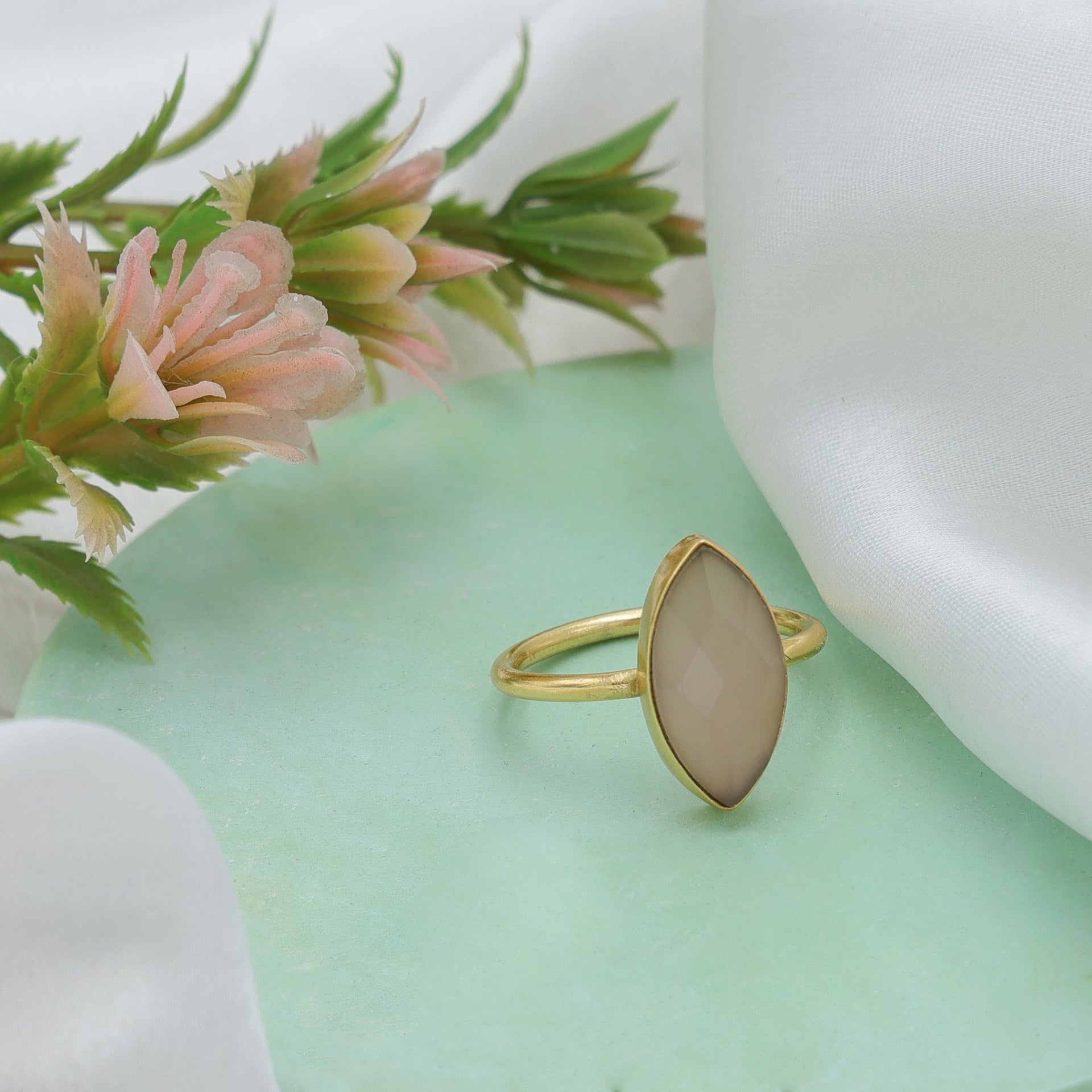 Dua Pink Calcedony Ring – Feminine Pastel Gemstone Gold-Plated - Dua Online