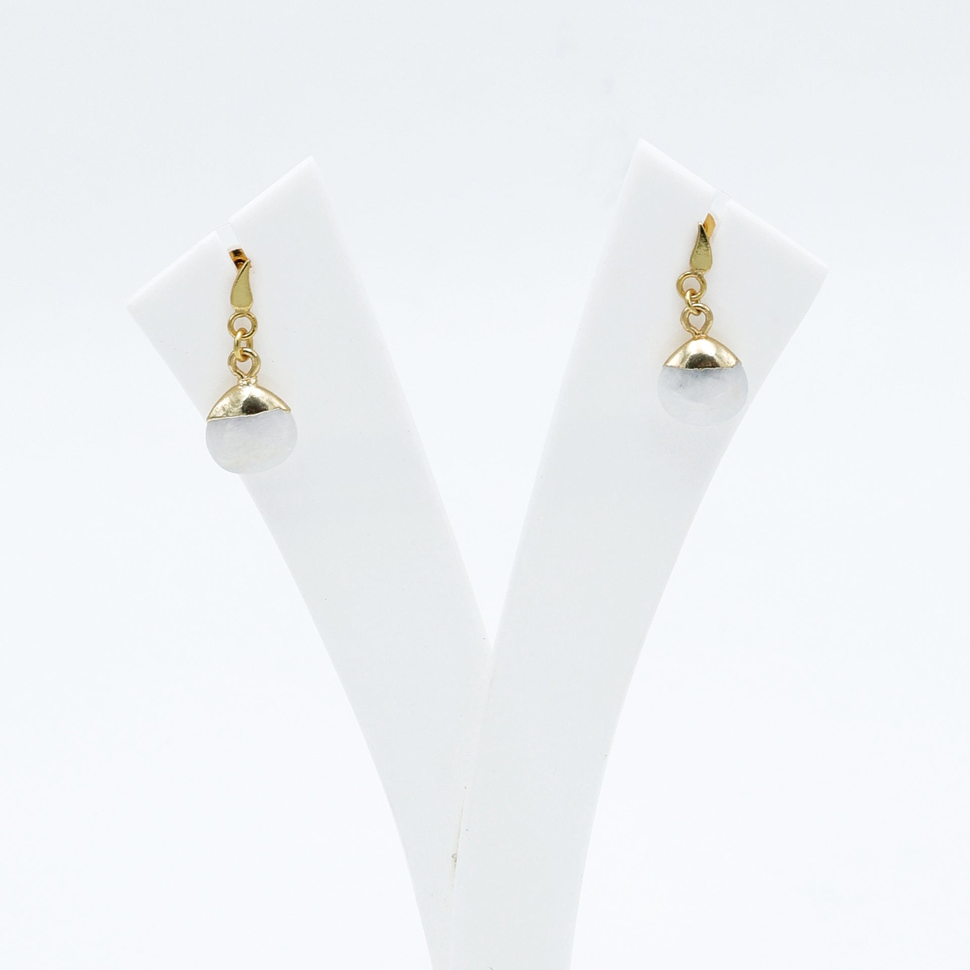 DuaRainbowMoonstoneEarrings_HandcraftedGold-PlatedStatementJewelry_3