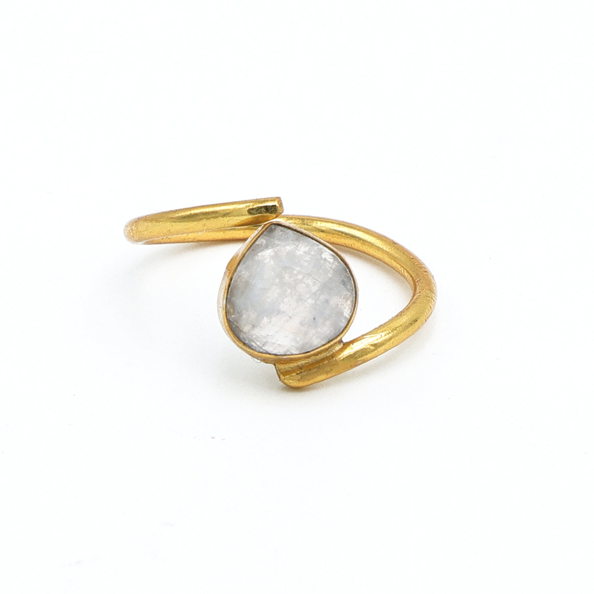 Dua Rainbow Moonstone Gold-Plated Adjustable Heart Ring – White Gemstone Minimalist Jewelry