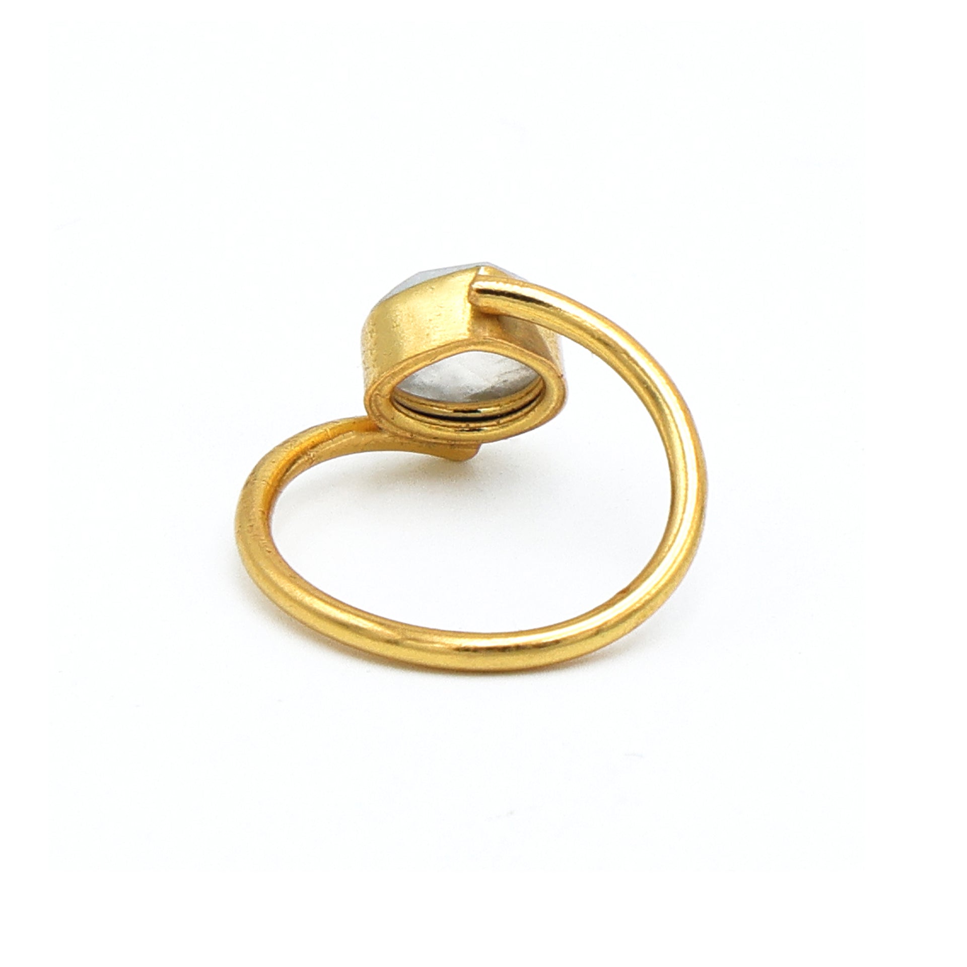 Dua Rainbow Moonstone Gold-Plated Adjustable Heart Ring – White Gemstone Minimalist Jewelry