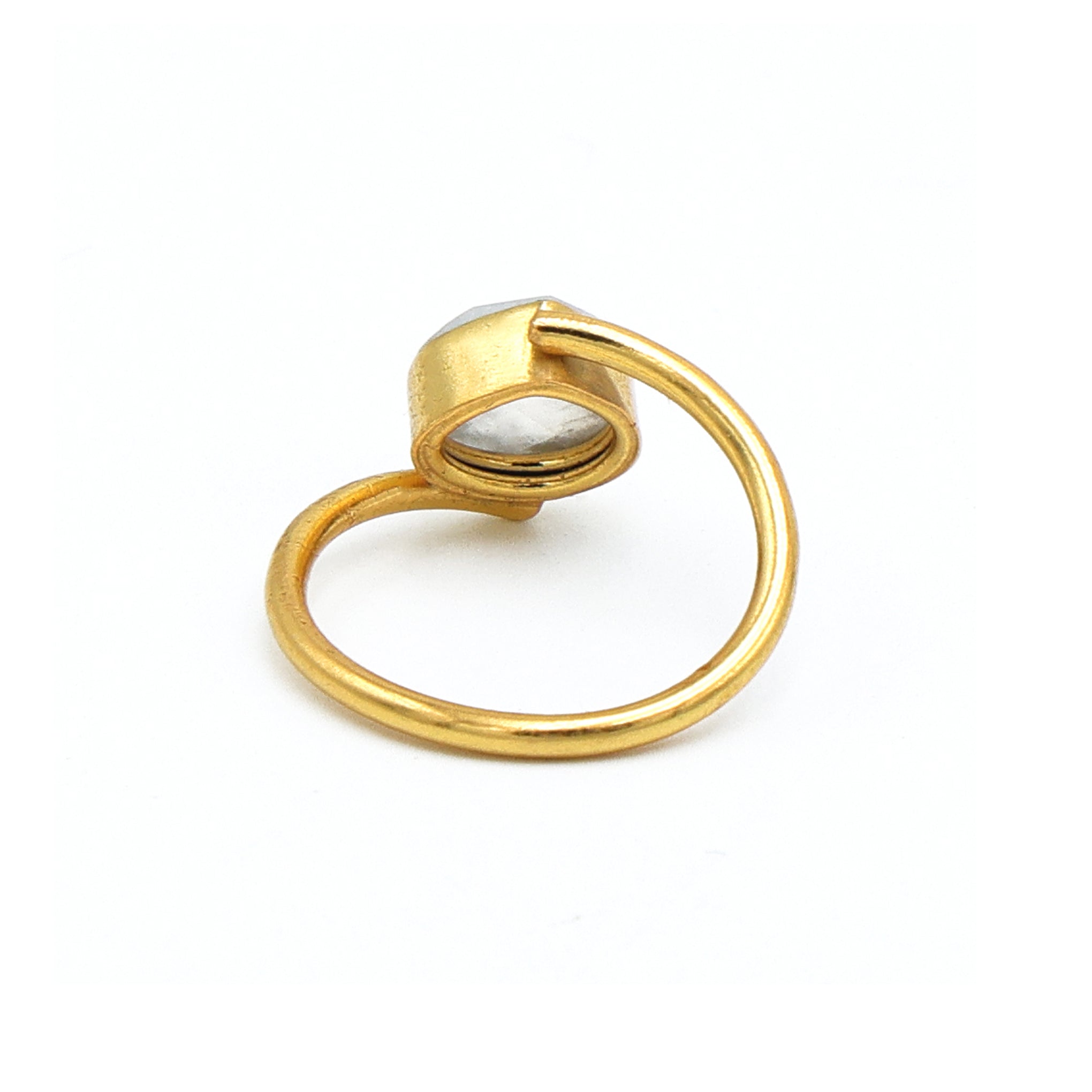 Dua Rainbow Moonstone Gold-Plated Adjustable Heart Ring – White Gemstone Minimalist Jewelry