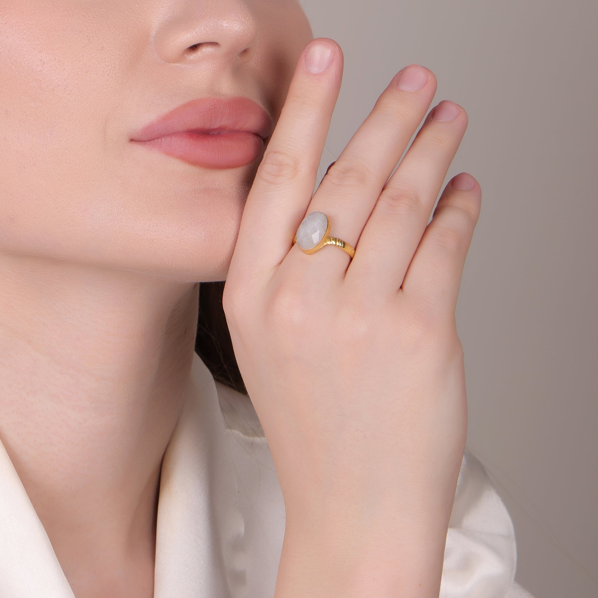 Dua Rainbow Moonstone Gold-Plated Adjustable Oval Ring – White Gemstone Jewelry for Women & Girls