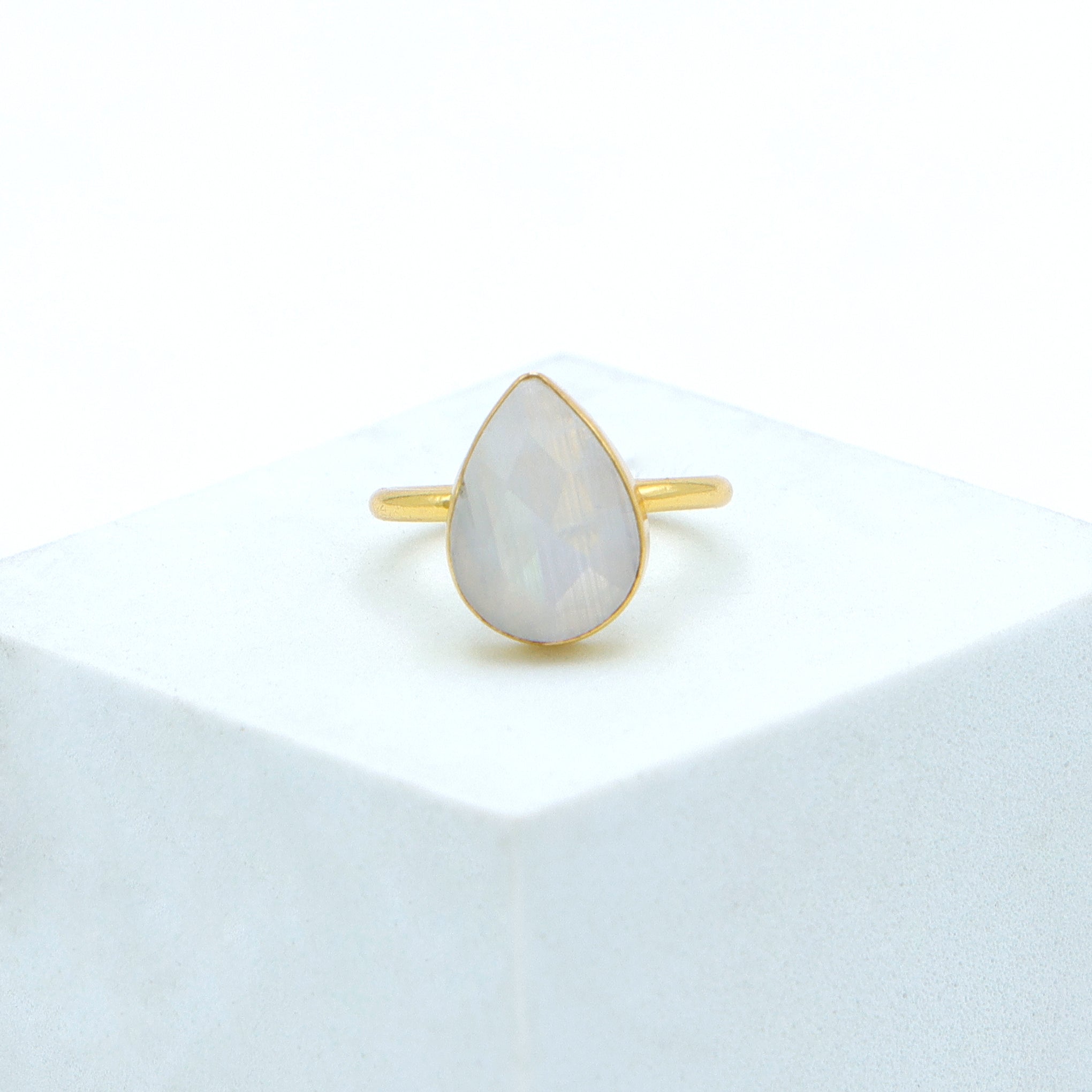 Dua Rainbow Moonstone Pear Ring – Ethereal White Crystal Ring - Dua Online