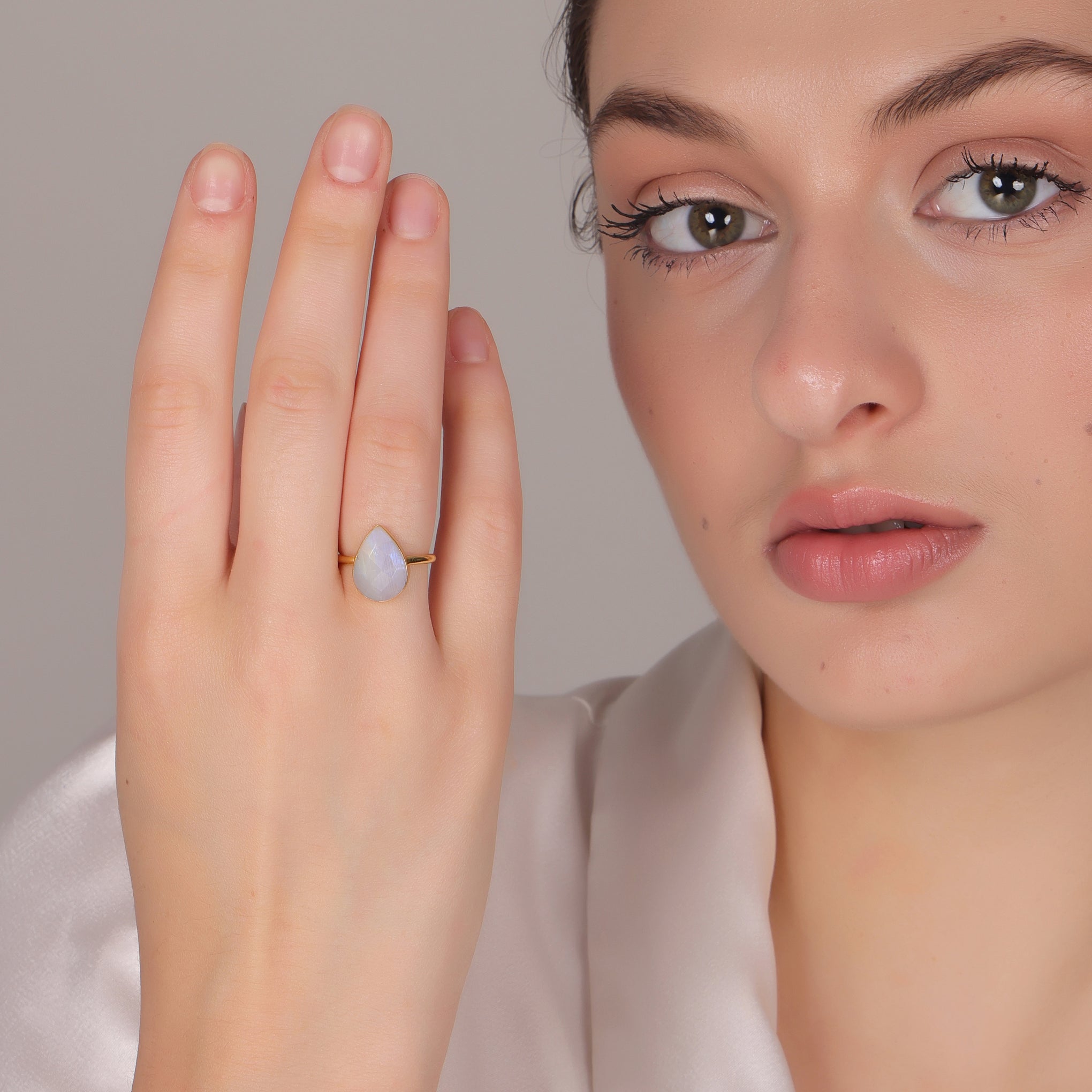 Dua Rainbow Moonstone Pear Ring – Ethereal White Crystal Ring - Dua Online