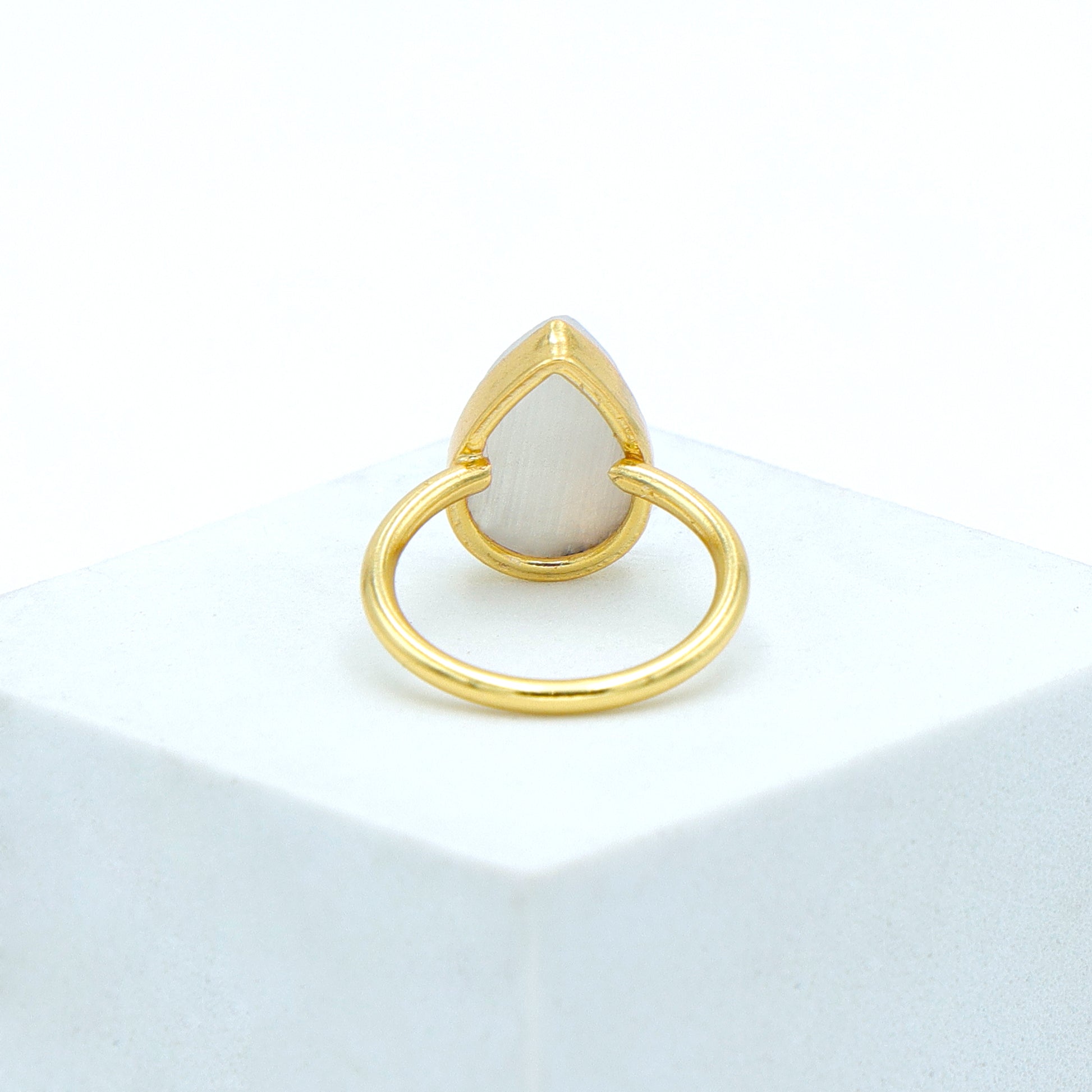 Dua Rainbow Moonstone Pear Ring – Ethereal White Crystal Ring - Dua Online