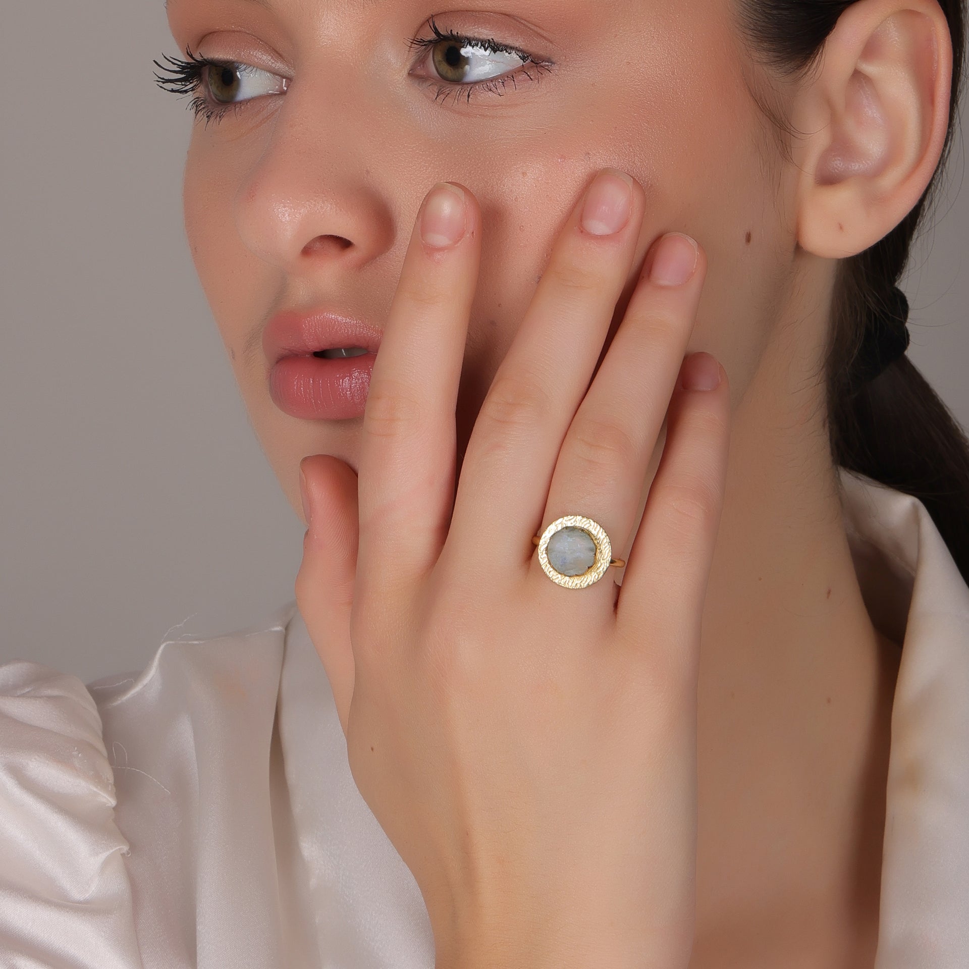 Dua Rainbow Moonstone Ring – Dazzling White Crystal Adjustable Gold-Plated Ring - Dua Online